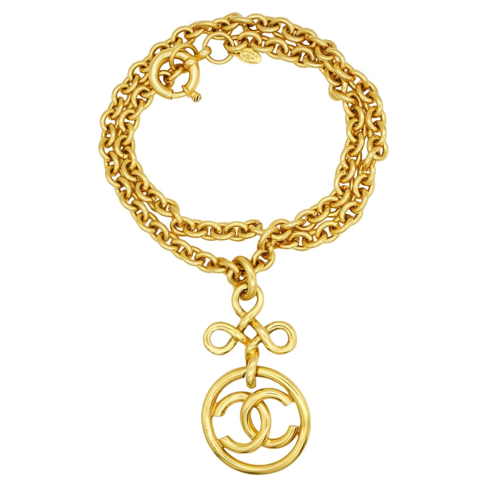 Chanel Vintage 1993 Large Logo CC Coco Knot Bow Circle Medallion Long Necklace For Sale