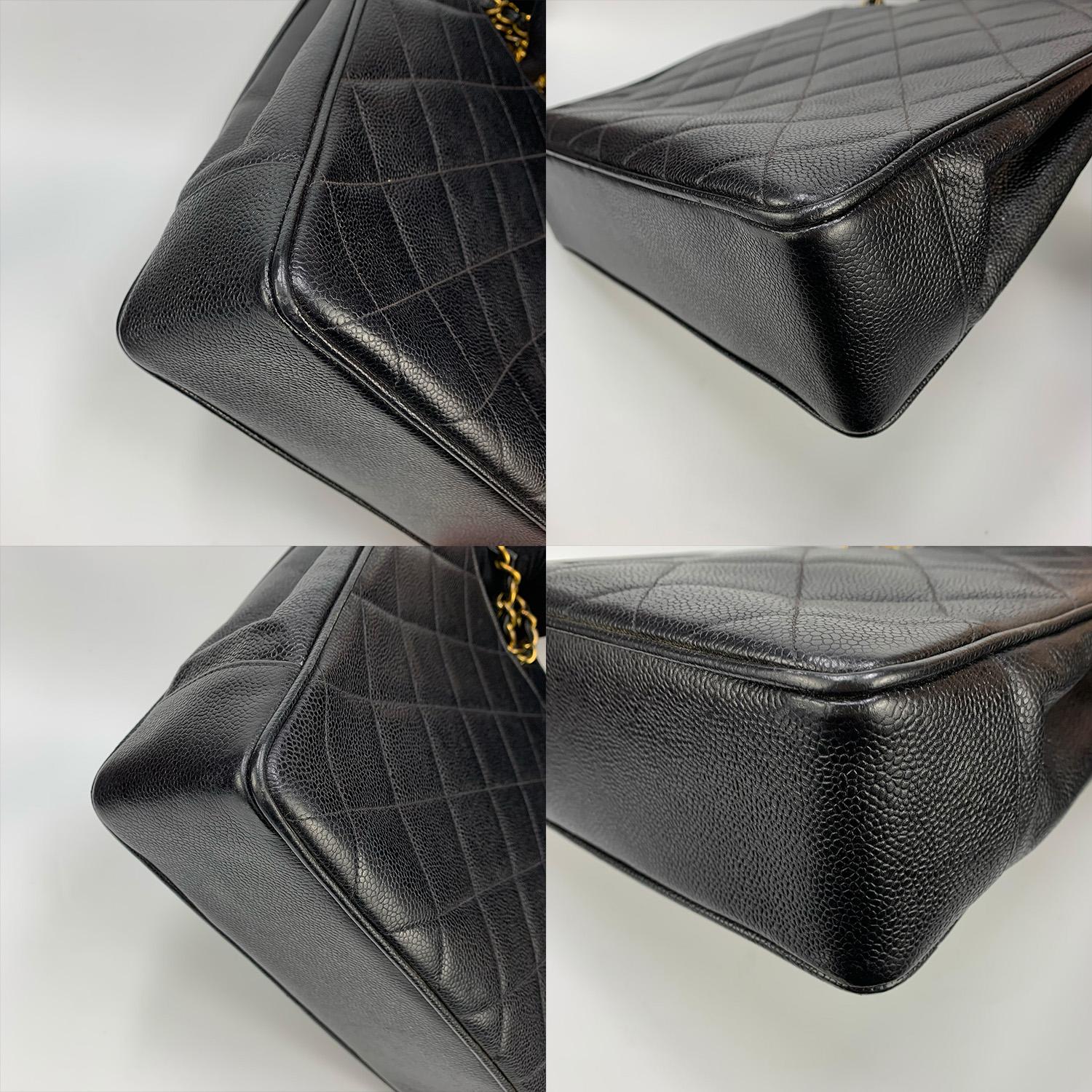 Chanel Vintage 1994 - 1996 Black Caviar Shoulder Tote Gold Hardware For Sale 10