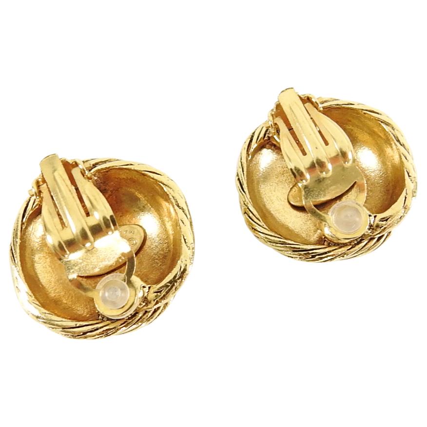 Chanel Vintage 1994 Gold CC Round Clip Earrings 1