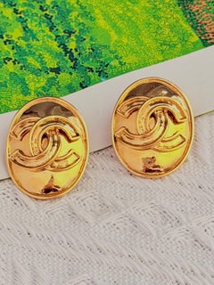 Chanel Vintage 1994 Iconic Rare Unisex Large Oval Gold Logo CC Coco Earrings