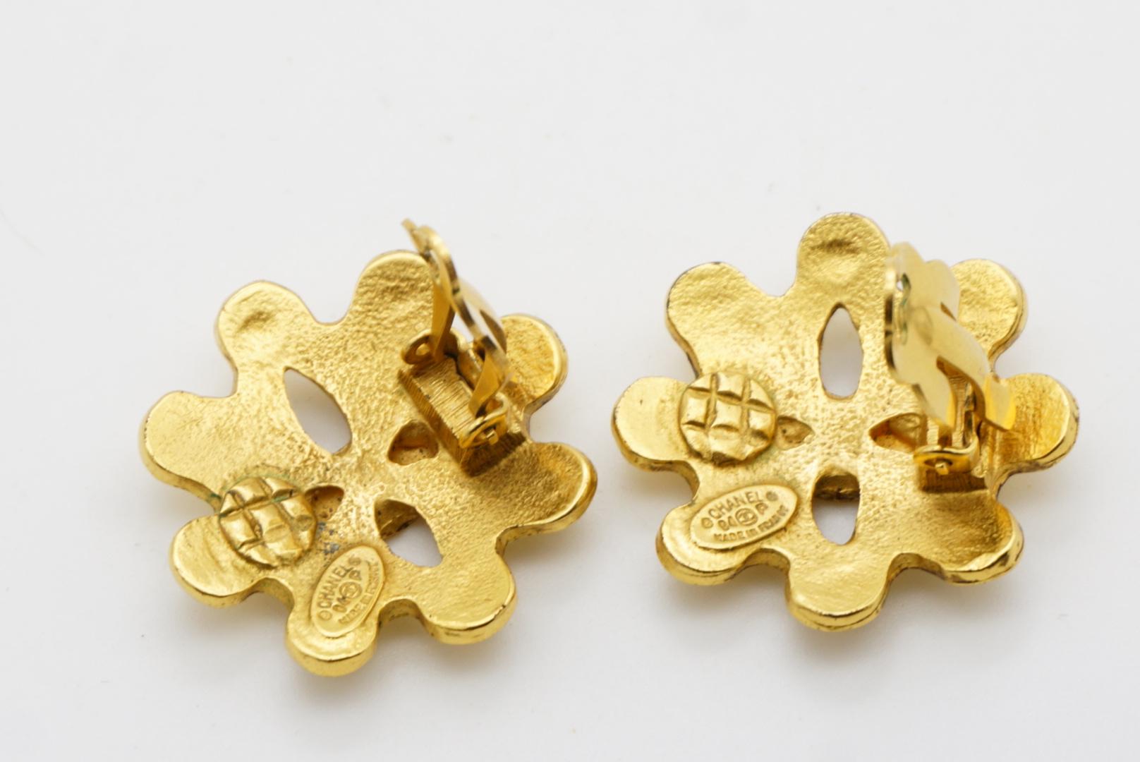 Chanel Vintage 1994 Textured Logo CC Coco Engraved Flower Openwork Earrings For Sale 9