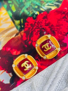 Chanel Vintage 1995 Gripoix Ruby Cabochon Crystals Logo CC Coco Square Earrings