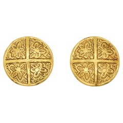 Chanel Vintage 1995 Round Domed Circle Cross Flower Retro Gold Clip On Earrings