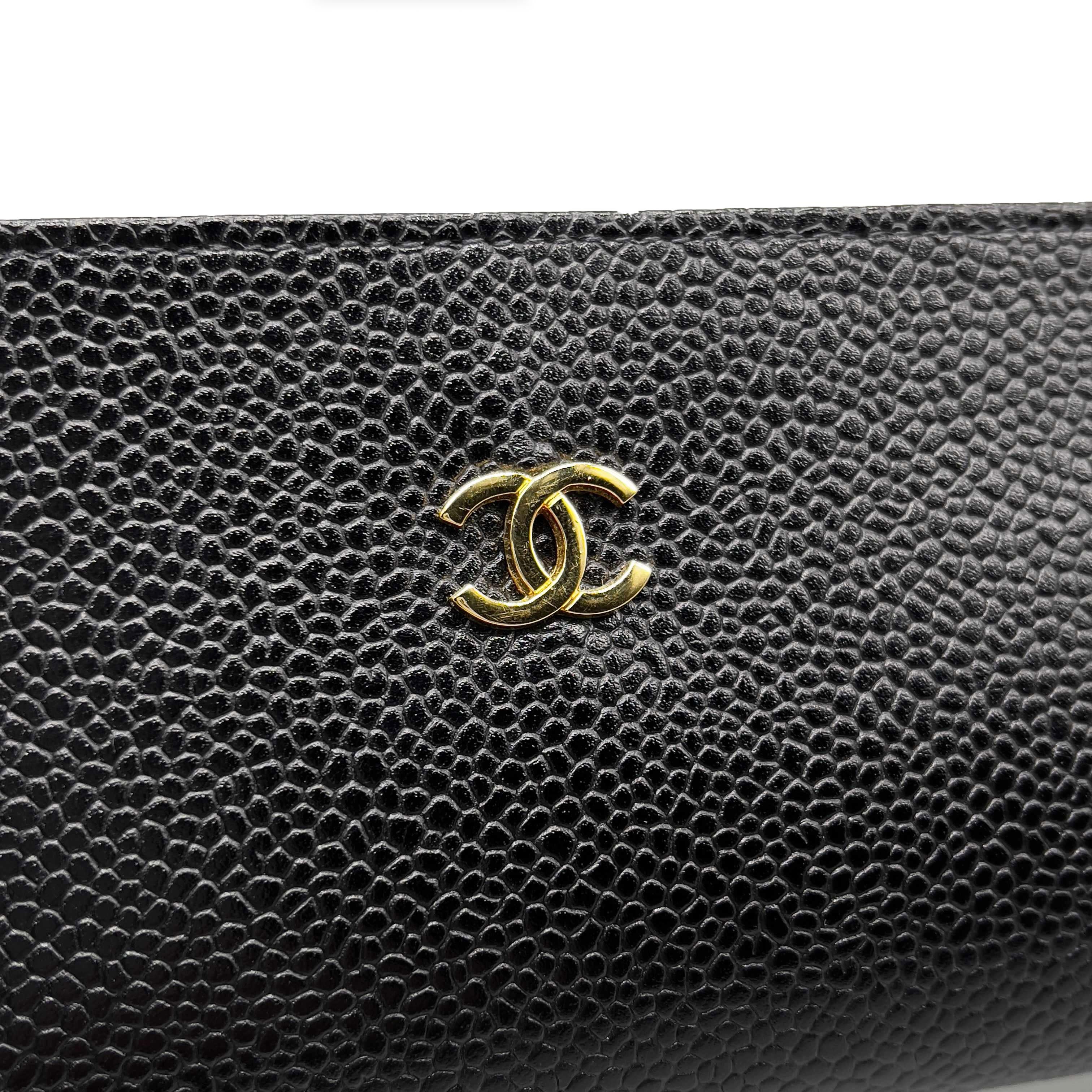 CHANEL - Vintage 1996 Black Case / Pouch / Makeup Bag Caviar Leather / CC Logo 1
