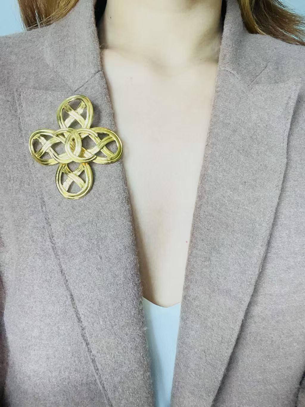 Women's or Men's Chanel Vintage 1996 Large Matelassé Logo CC Coco Clover Cross Openwork Brooch For Sale