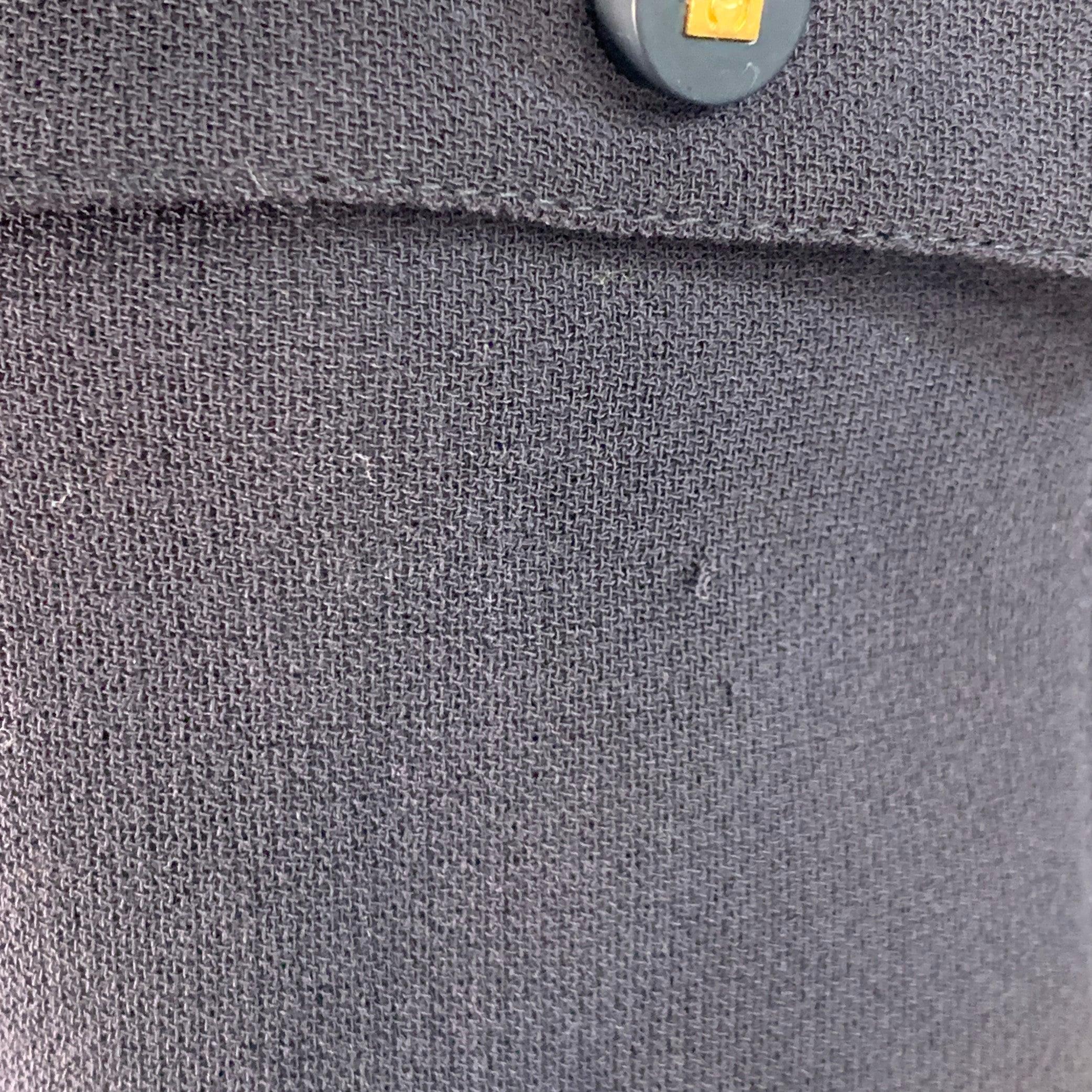 Chanel Vintage 1996 Taglia 6 Navy Abito a maniche lunghe sotto il ginocchio in vendita 3