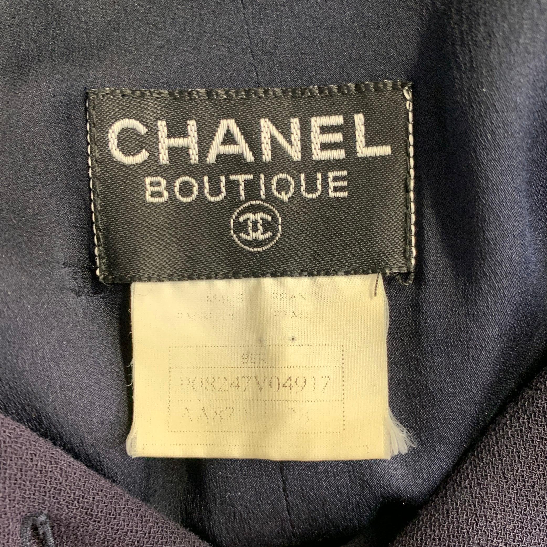 Chanel Vintage 1996 Taglia 6 Navy Abito a maniche lunghe sotto il ginocchio in vendita 4