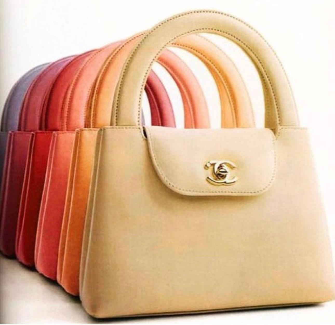 Chanel vintage 1997-1999 Green limon caviar top handle Kelly bag For Sale 13