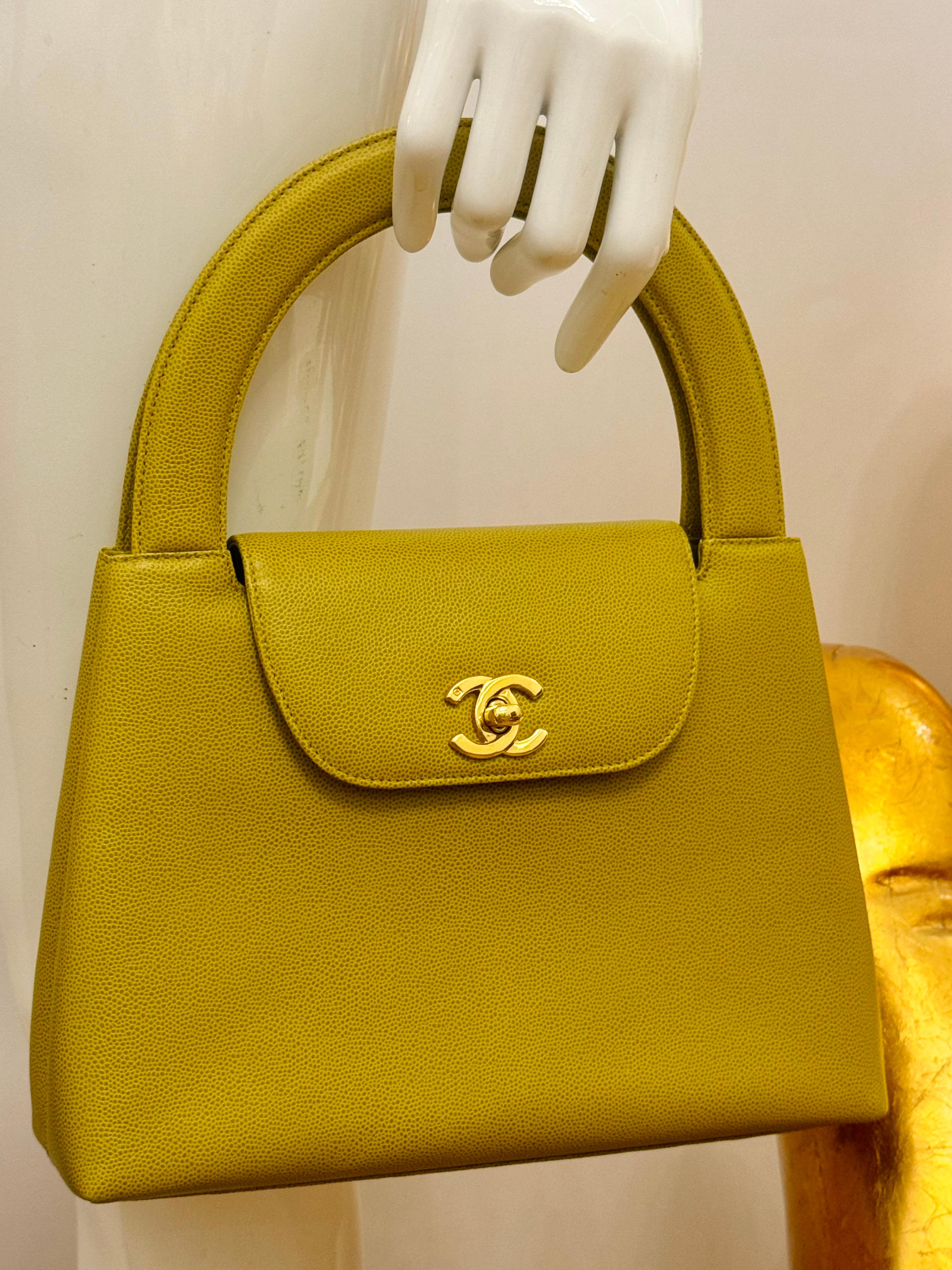 Women's or Men's Chanel vintage 1997-1999 Green limon caviar top handle Kelly bag For Sale