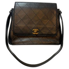 Chanel Vintage 1997 Box Leder-Umhängetasche mit einer Klappe