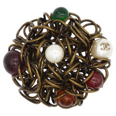 Chanel Vintage 1997 Gripoix Red Green Cabochon Pearls Birds Nest Logo Brooch