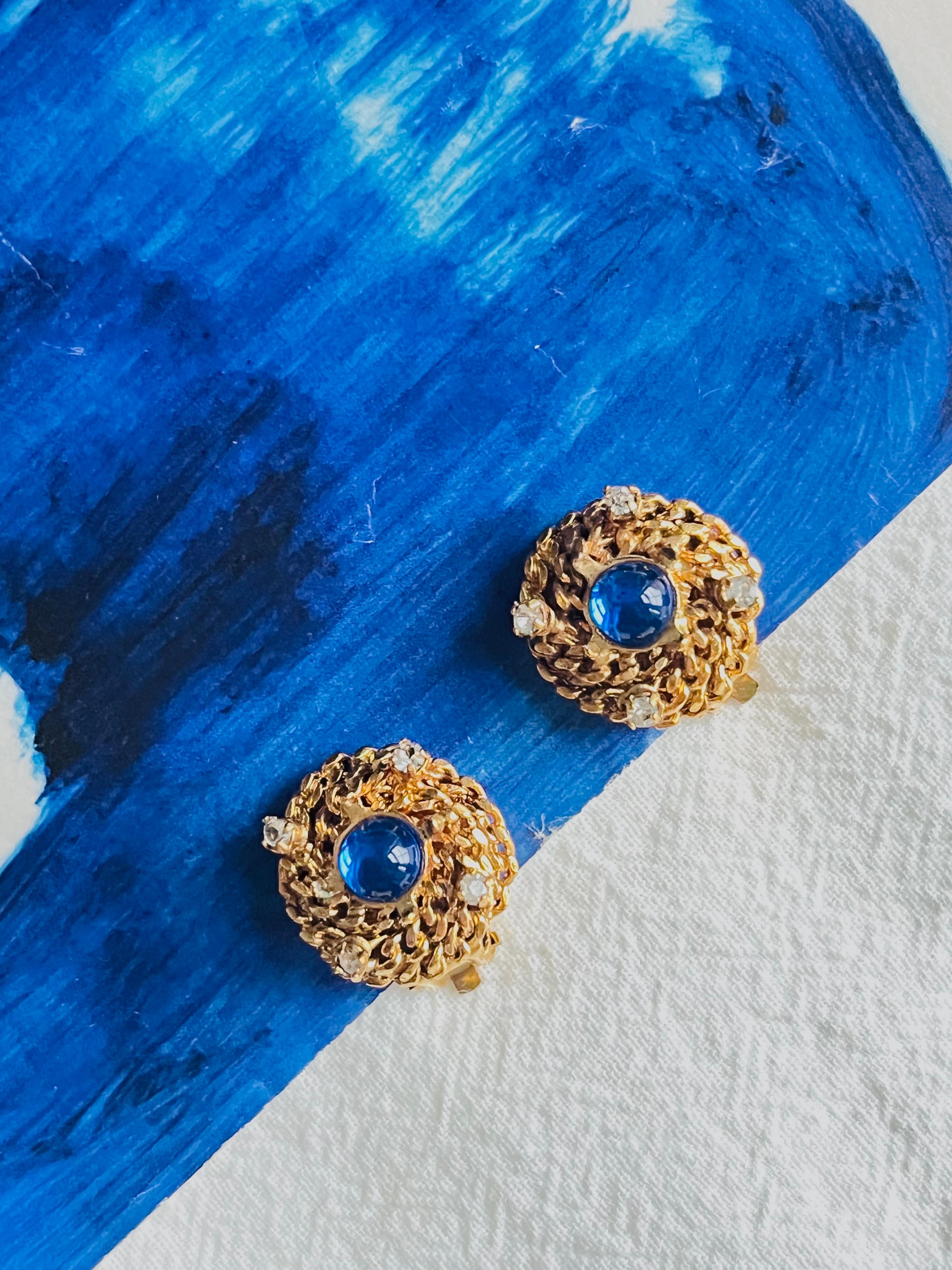 Women's or Men's CHANEL Vintage 1997 Gripoix Sapphire Cabochon Crystal Woven Braid Clip Earrings