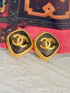 Chanel Vintage 1997 Rare Gold Brown Black Diamond Logo CC Coco Chunky Earrings