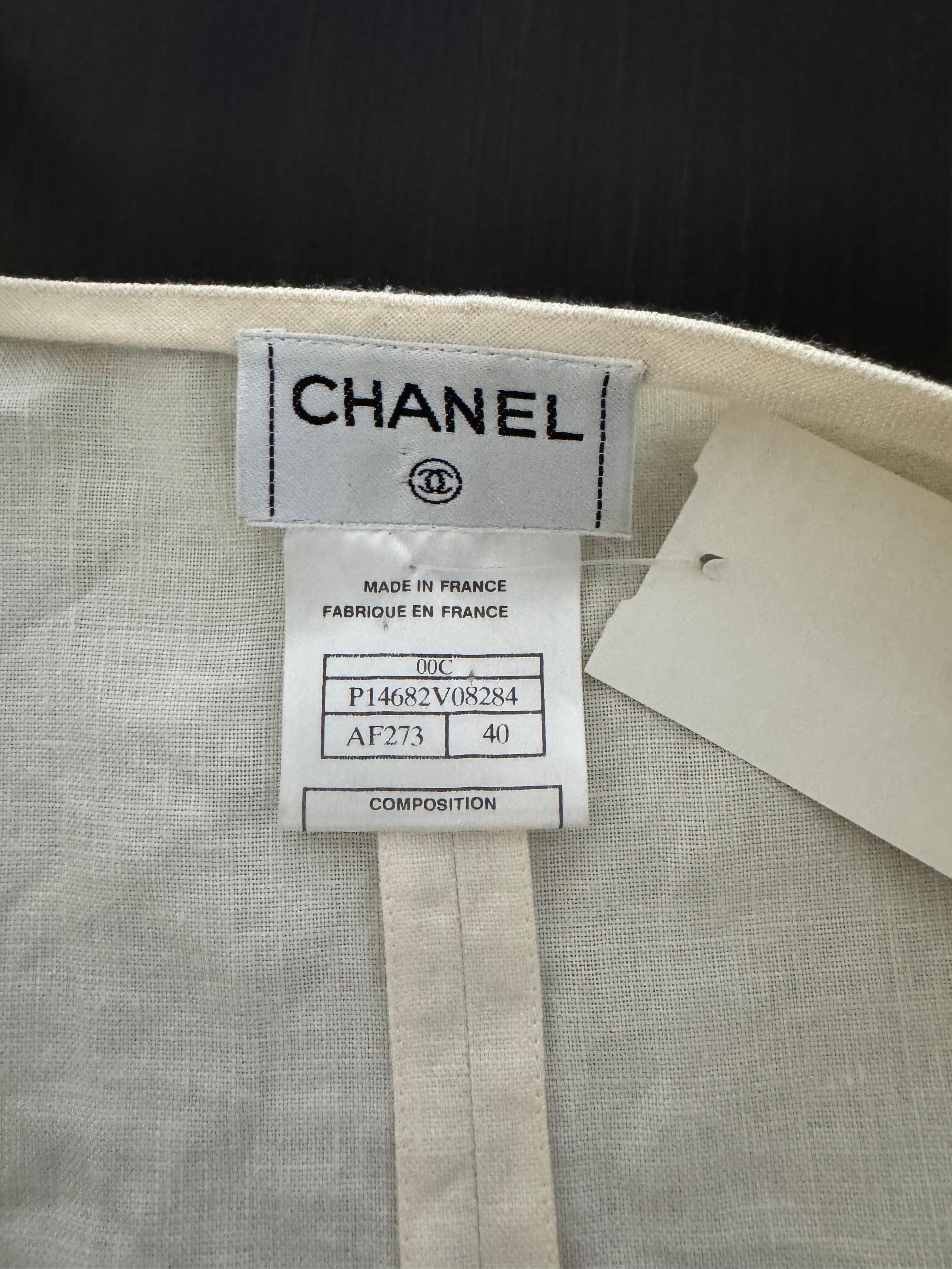 Haut court Chanel Vintage 2000 Cruise ivoire en lin - Taille 40 en vente 5