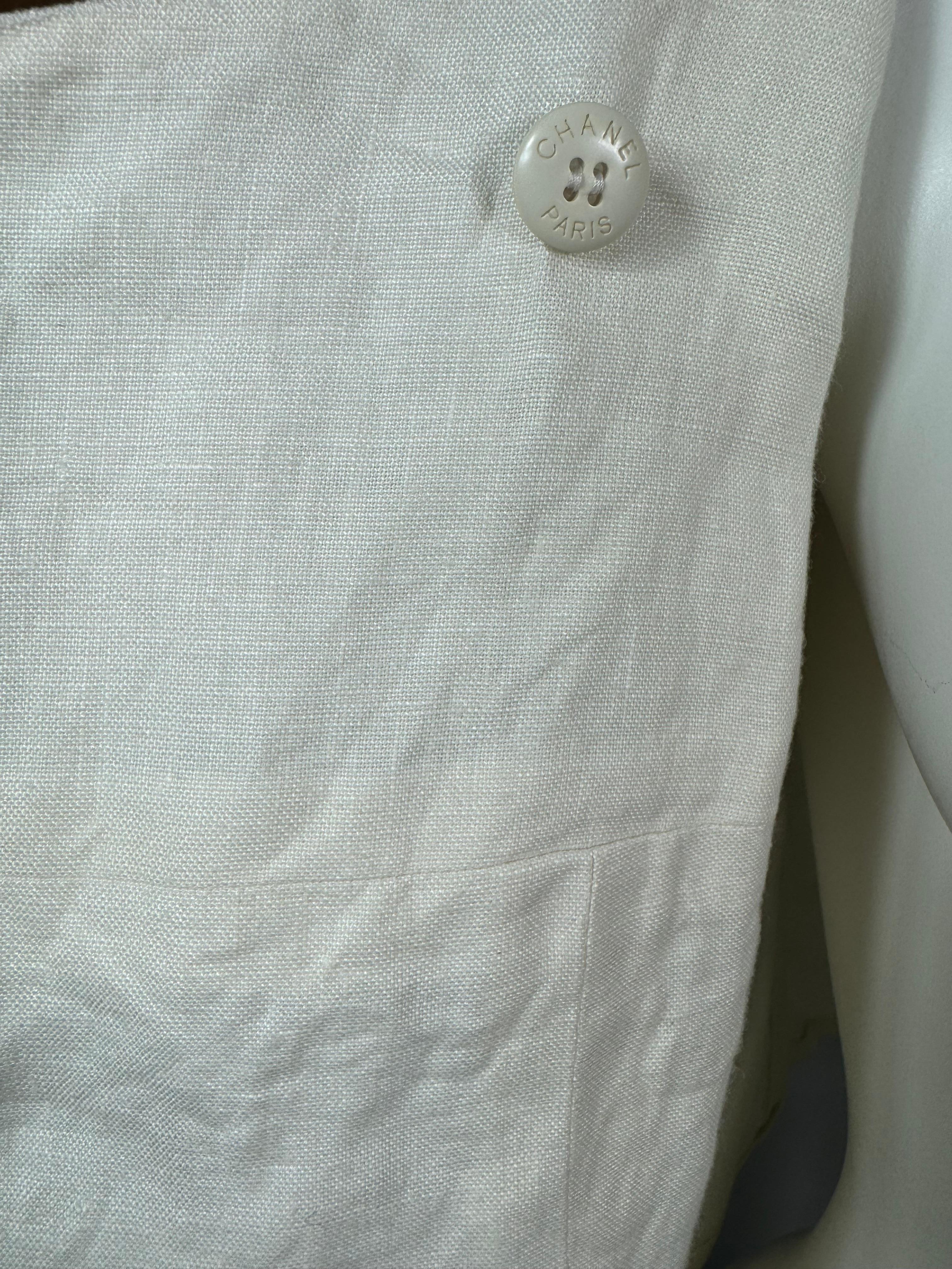 Haut court Chanel Vintage 2000 Cruise ivoire en lin - Taille 40 en vente 3