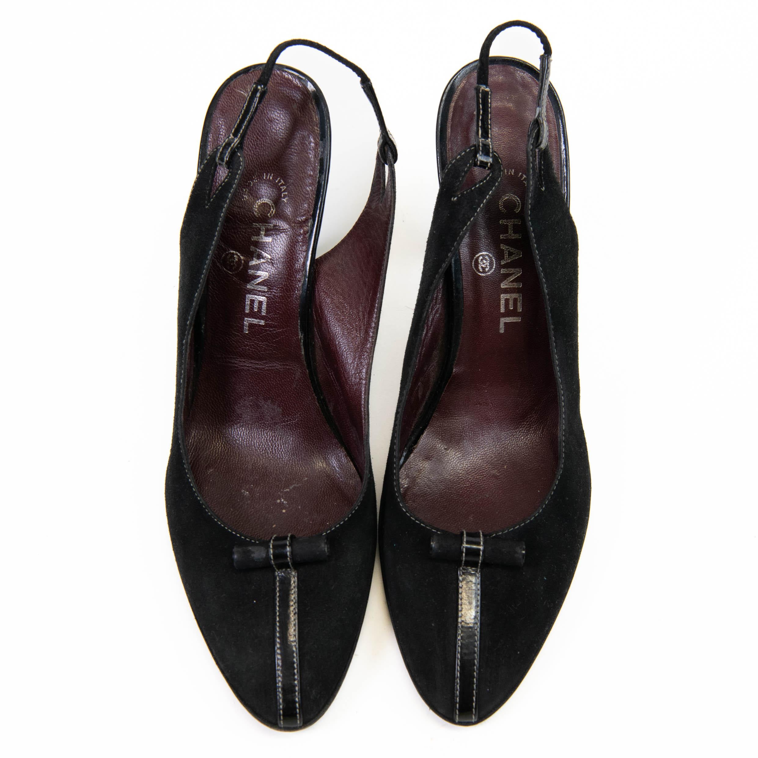 Chanel Vintage 2003 Schwarze Wildleder-Pumps mit Slingback Größe 38,5 1