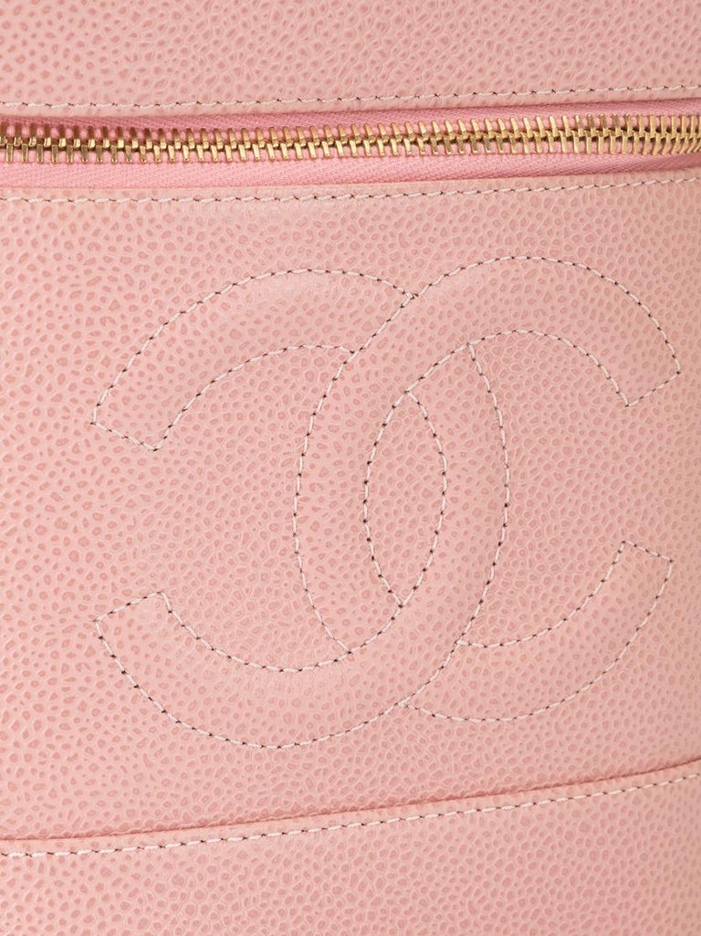 Women's or Men's Chanel Vintage 2004 CC Pink Caviar Top Handle Clutch For Sale