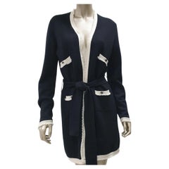 Chanel Vintage 2006 Cardigan en cachemire noir, Taille 44