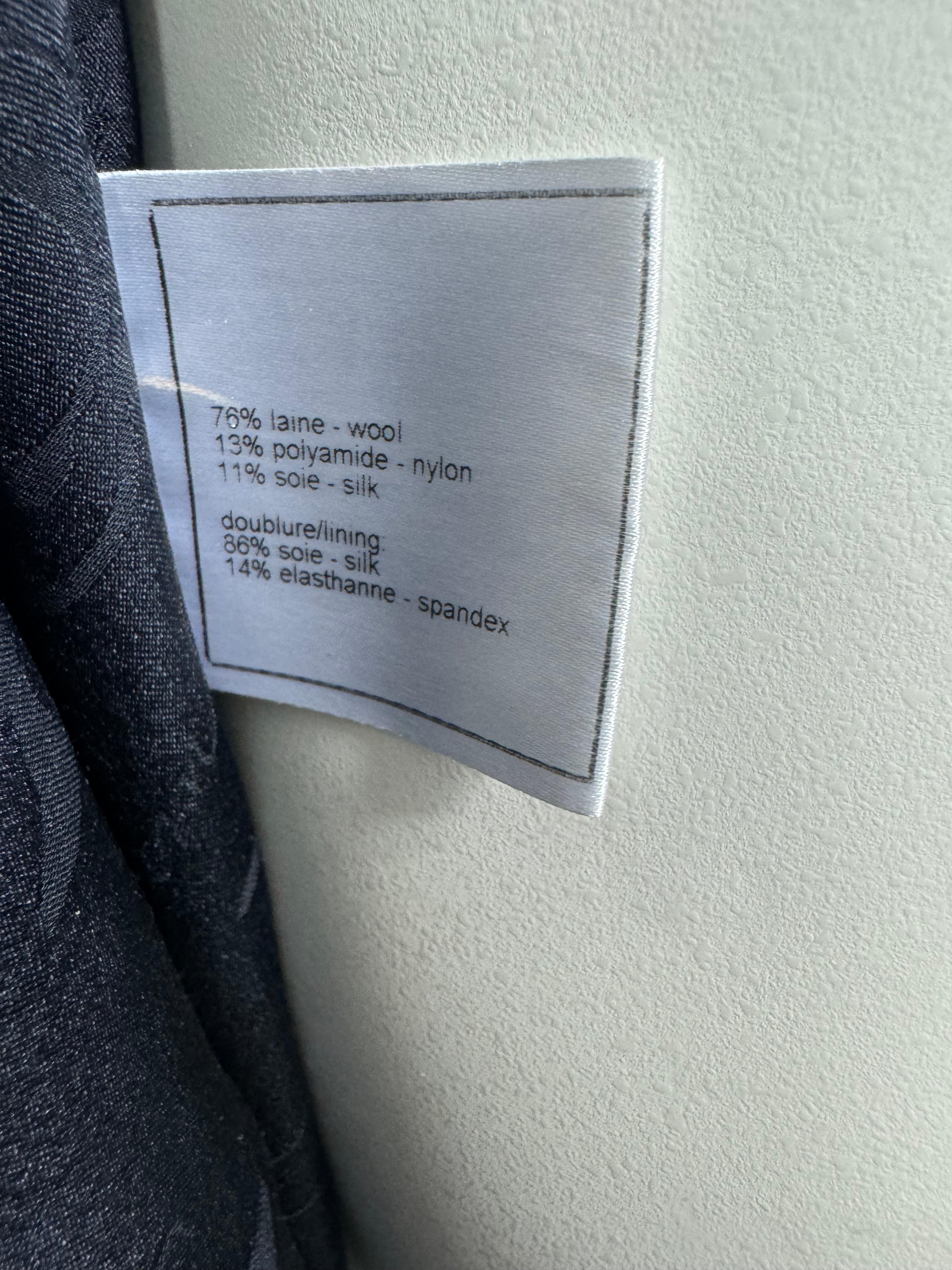 Chanel Vintage 2008 Cruise Navy Wool Shift Dress-Size 44 For Sale 5