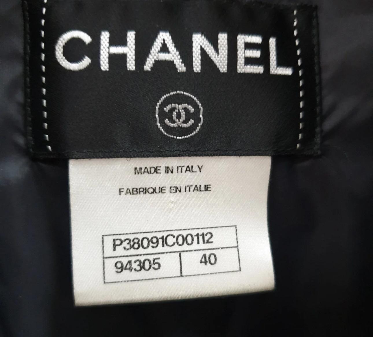 Chanel Vintage 2010 Veste de motard Sz.40 en vente 4