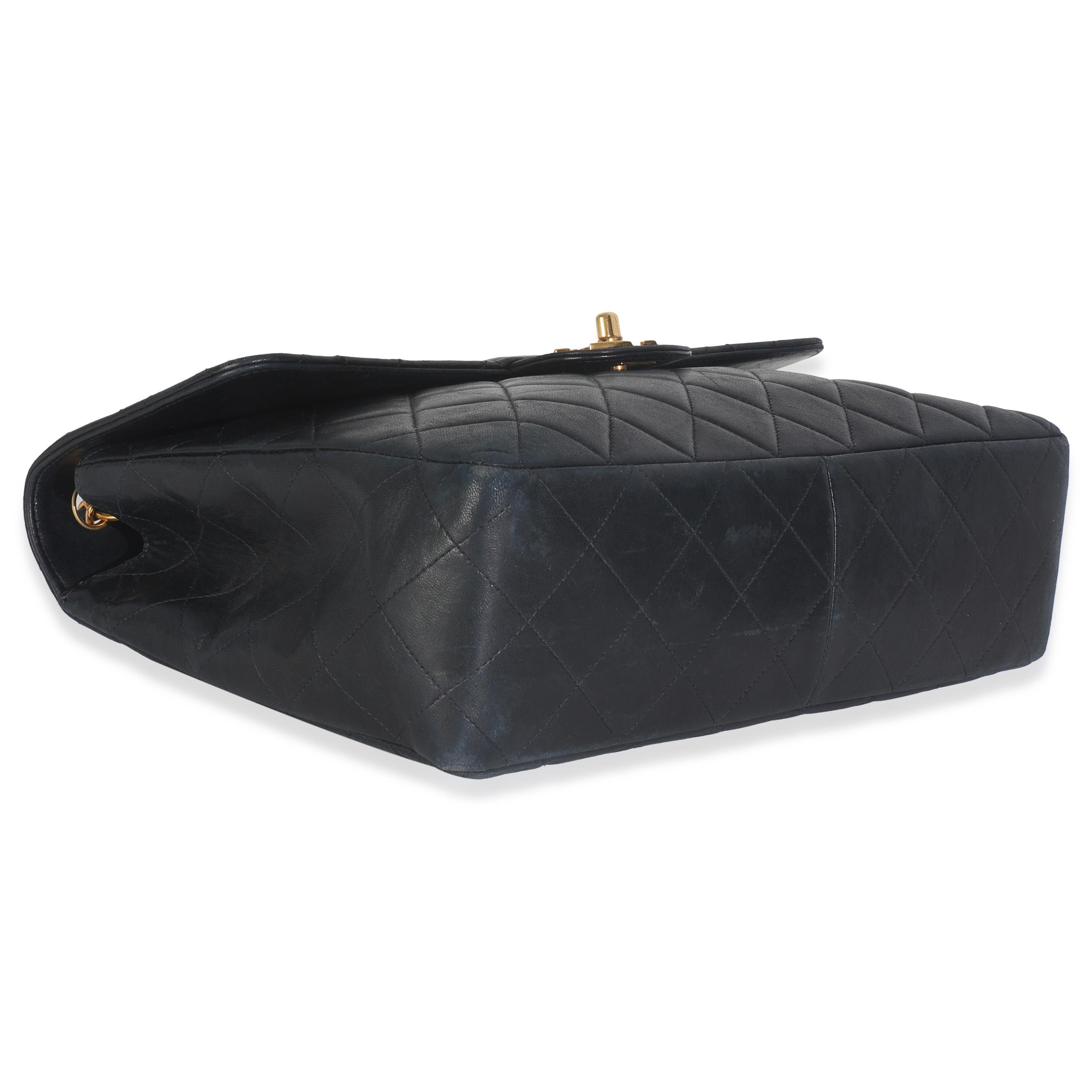 Chanel Vintage 24K Schwarz Gestepptes Lammfell Jumbo einzelne Klappe Tasche im Angebot 2