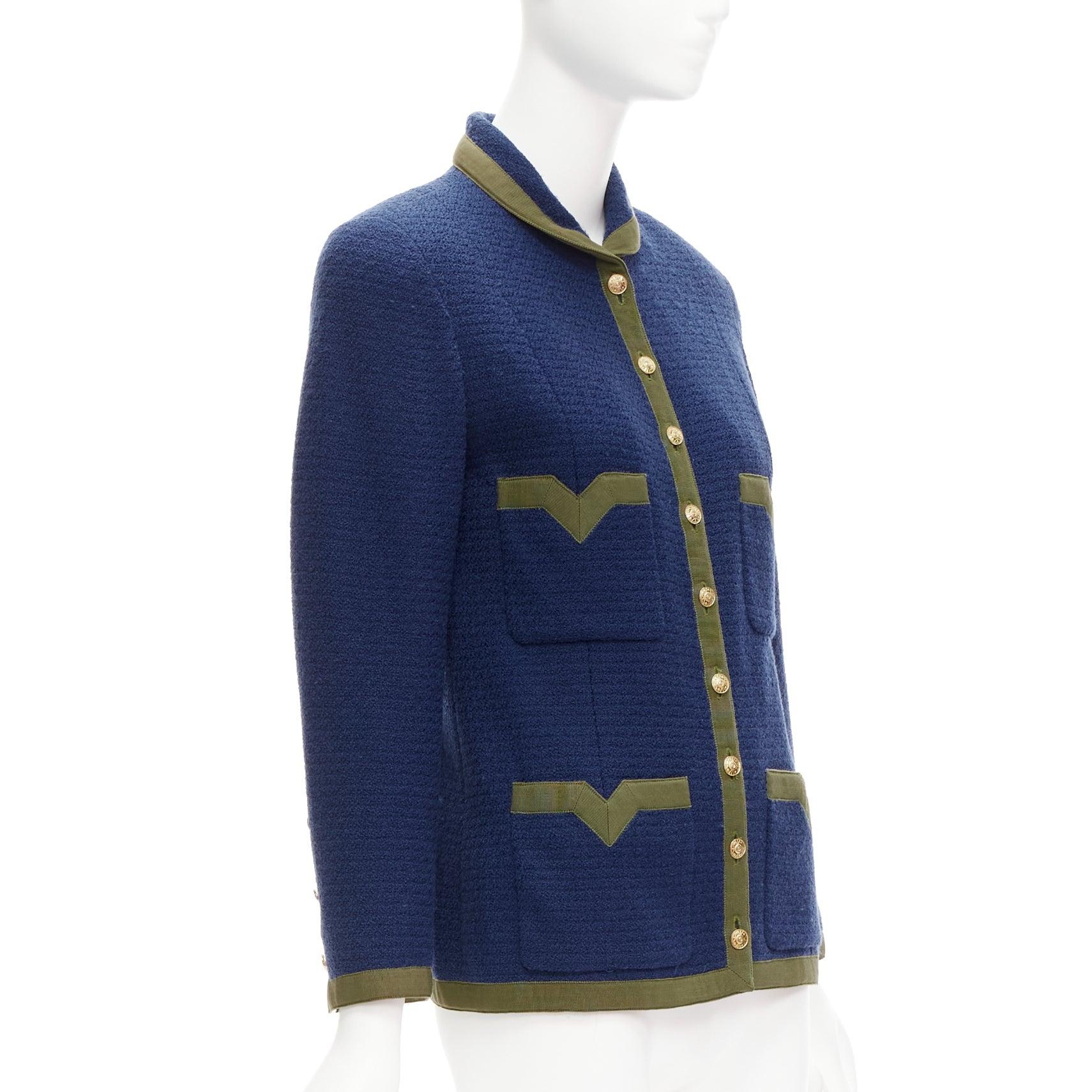 CHANEL Vintage 28931 marineblaue Tweed-Jacke aus Wolle mit 4 Taschen FR36 S (Violett)