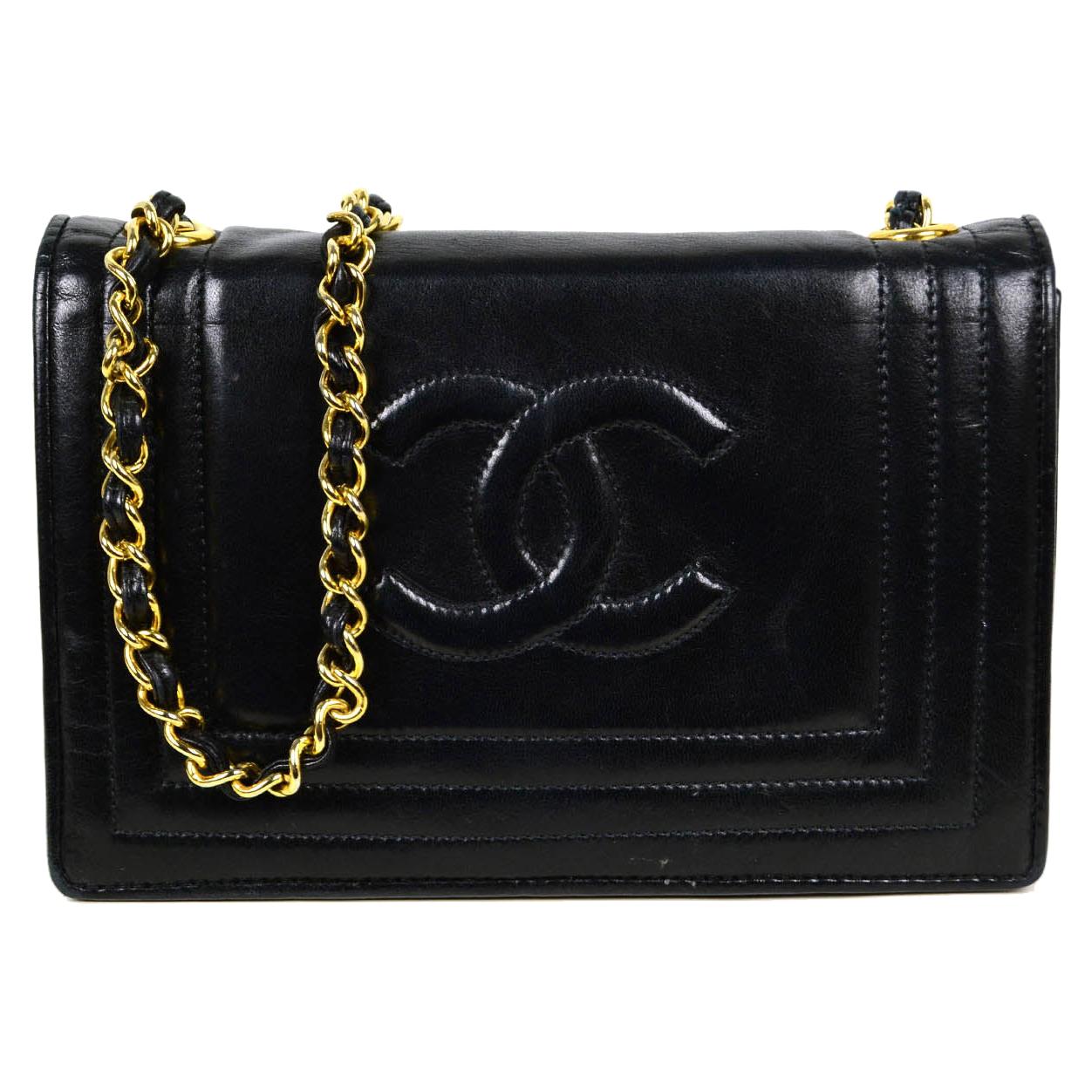 Chanel Vintage '80s Black Lambskin Leather CC Stitched Bag