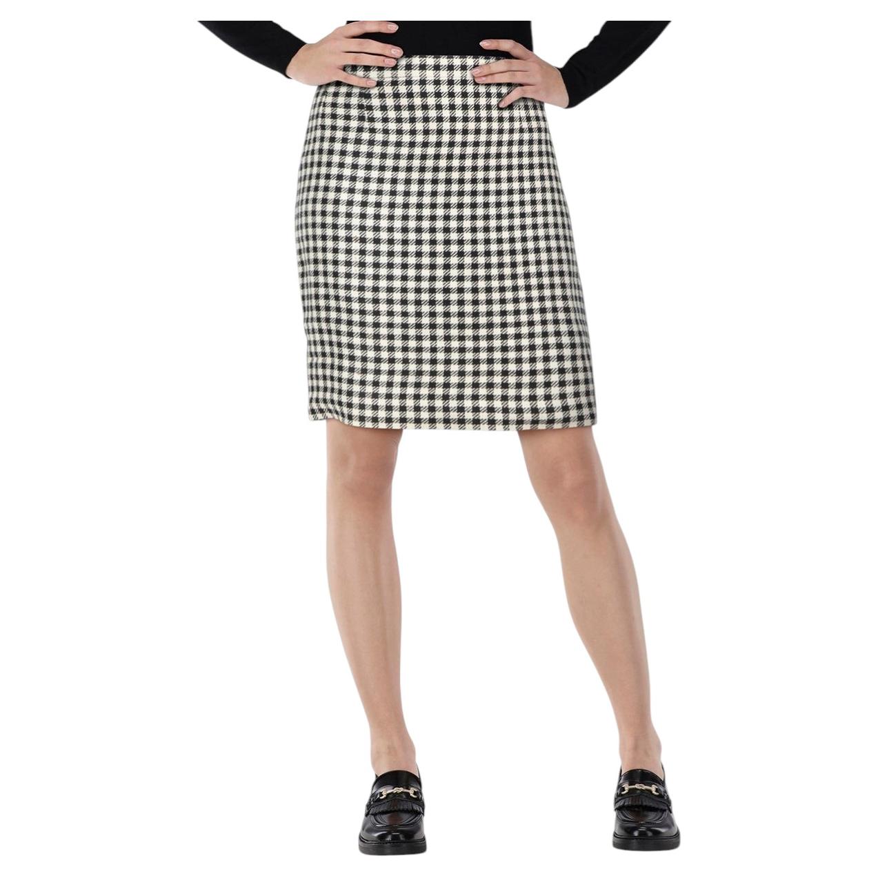 Chanel Vintage 80s Black & White Houndstooth Skirt Size S