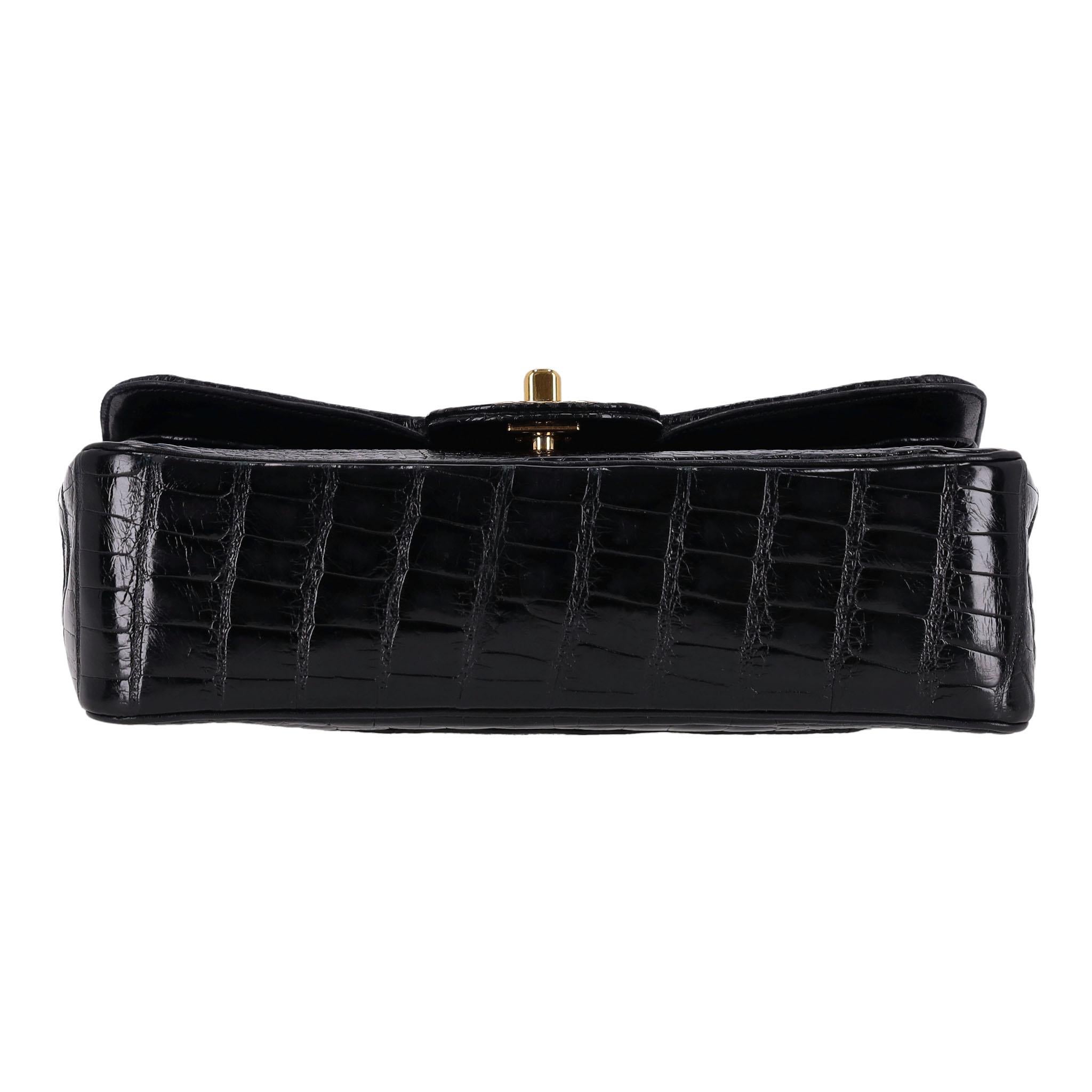 Chanel Vintage 80's Shiny Crocodile Skin Small Timeless Double Flap Bag For Sale 1