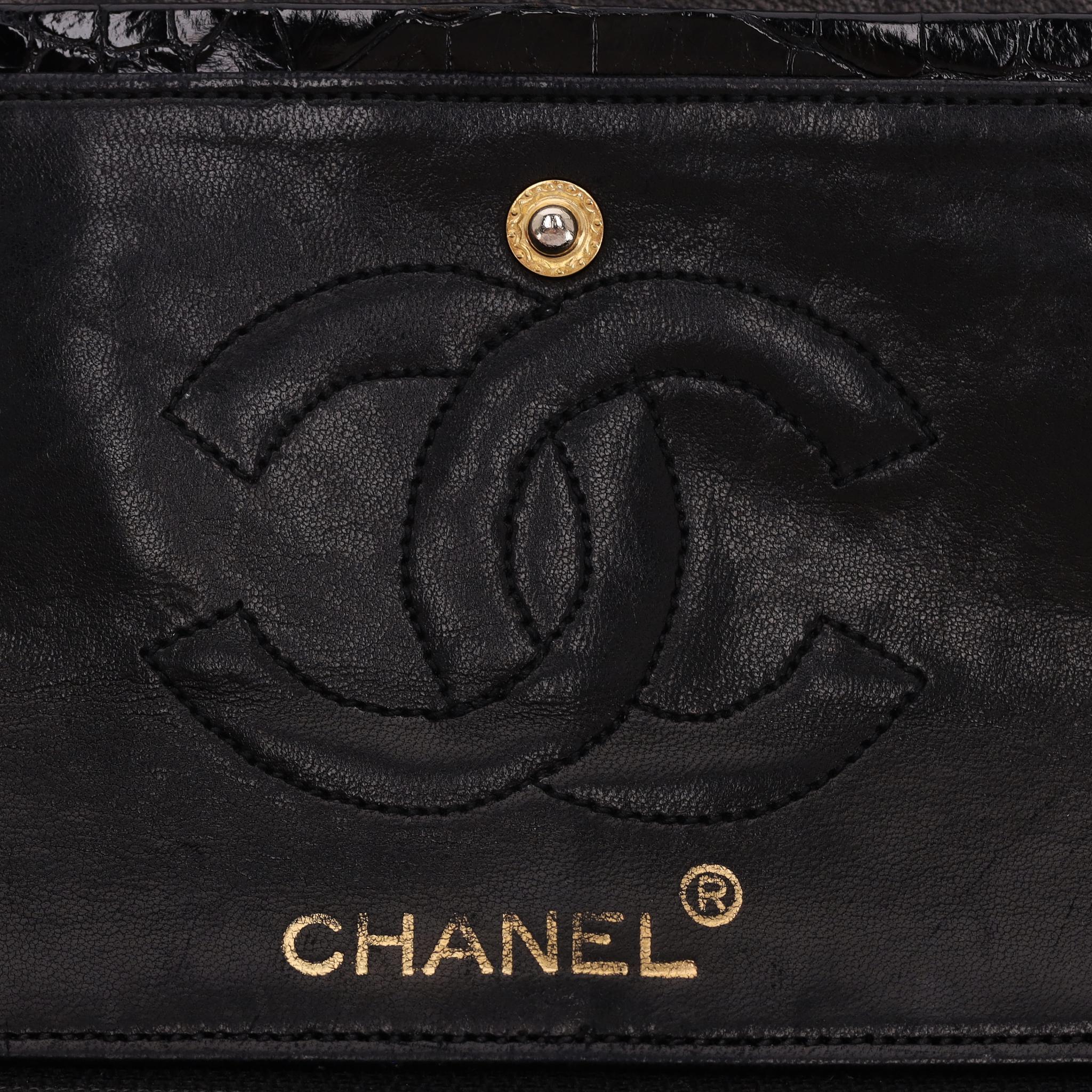 Chanel Vintage 80's Shiny Crocodile Skin Small Timeless Double Flap Bag For Sale 4