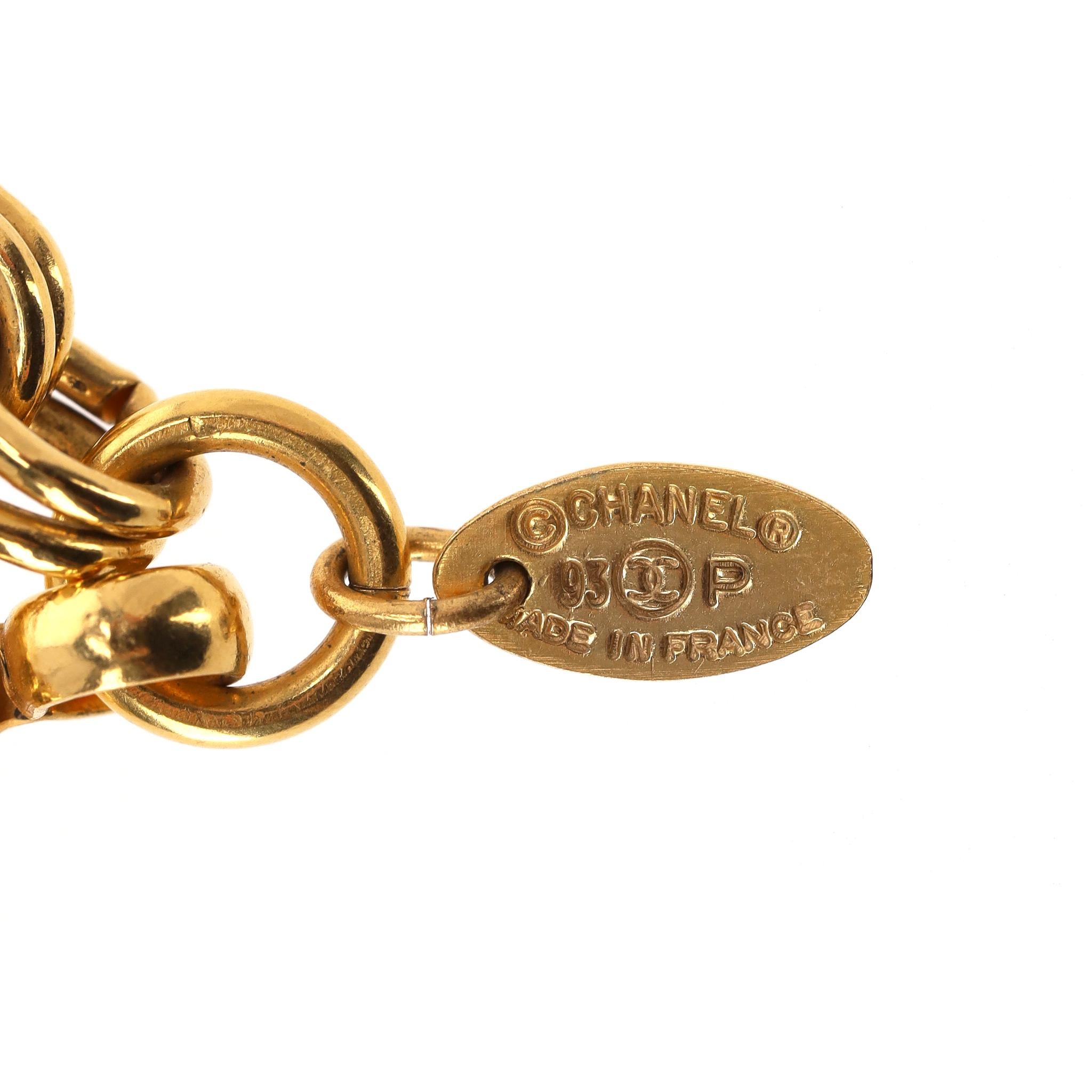 Chanel Vintage 90's 24k Gold Plated 'CC' Logo Medallion & Mirror Double-Side im Angebot 6