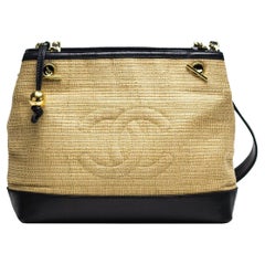 Chanel Vintage 90's Biege Woven Straw & Lambskin Leather Tote