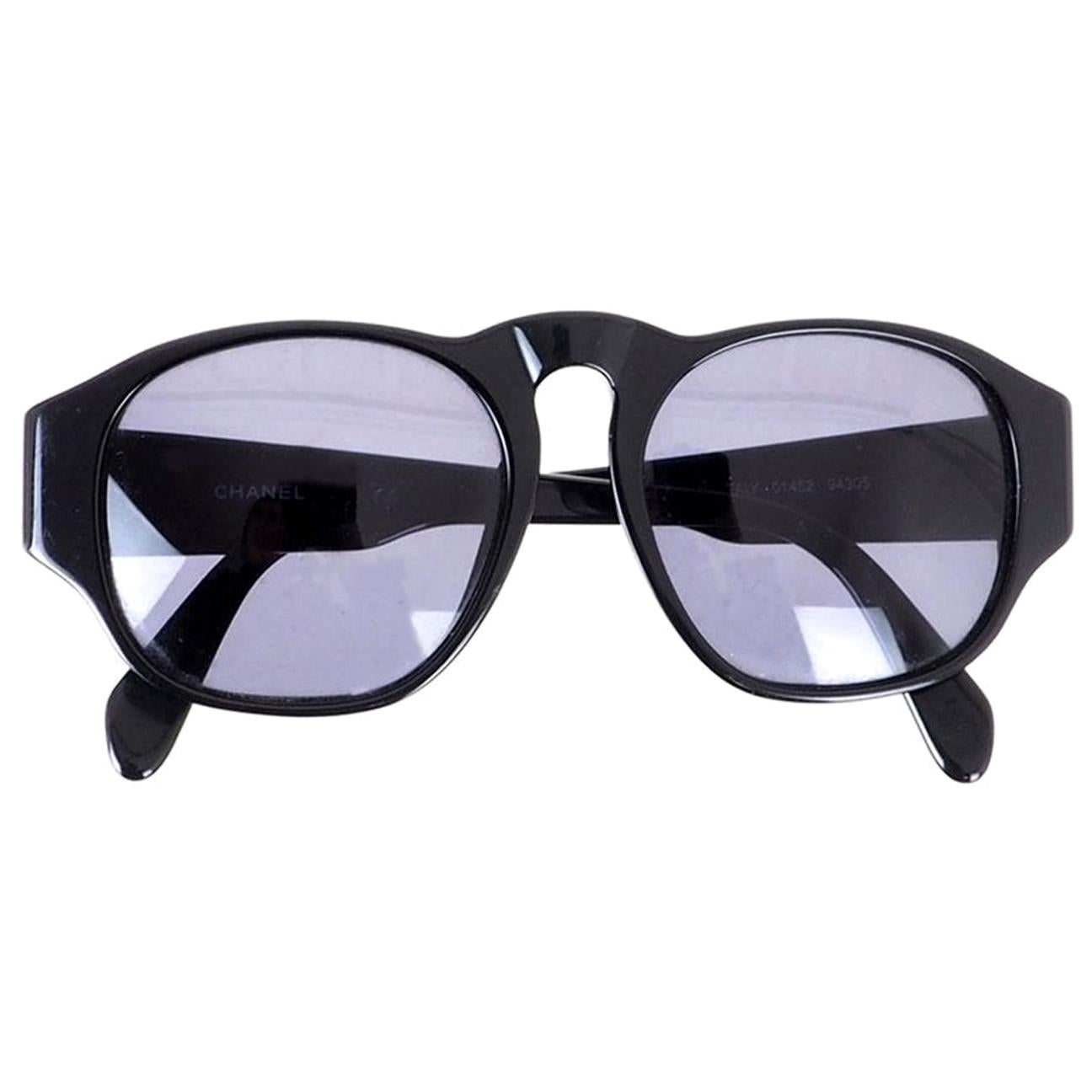 Chanel Vintage 90's Black Logo Sunglasses