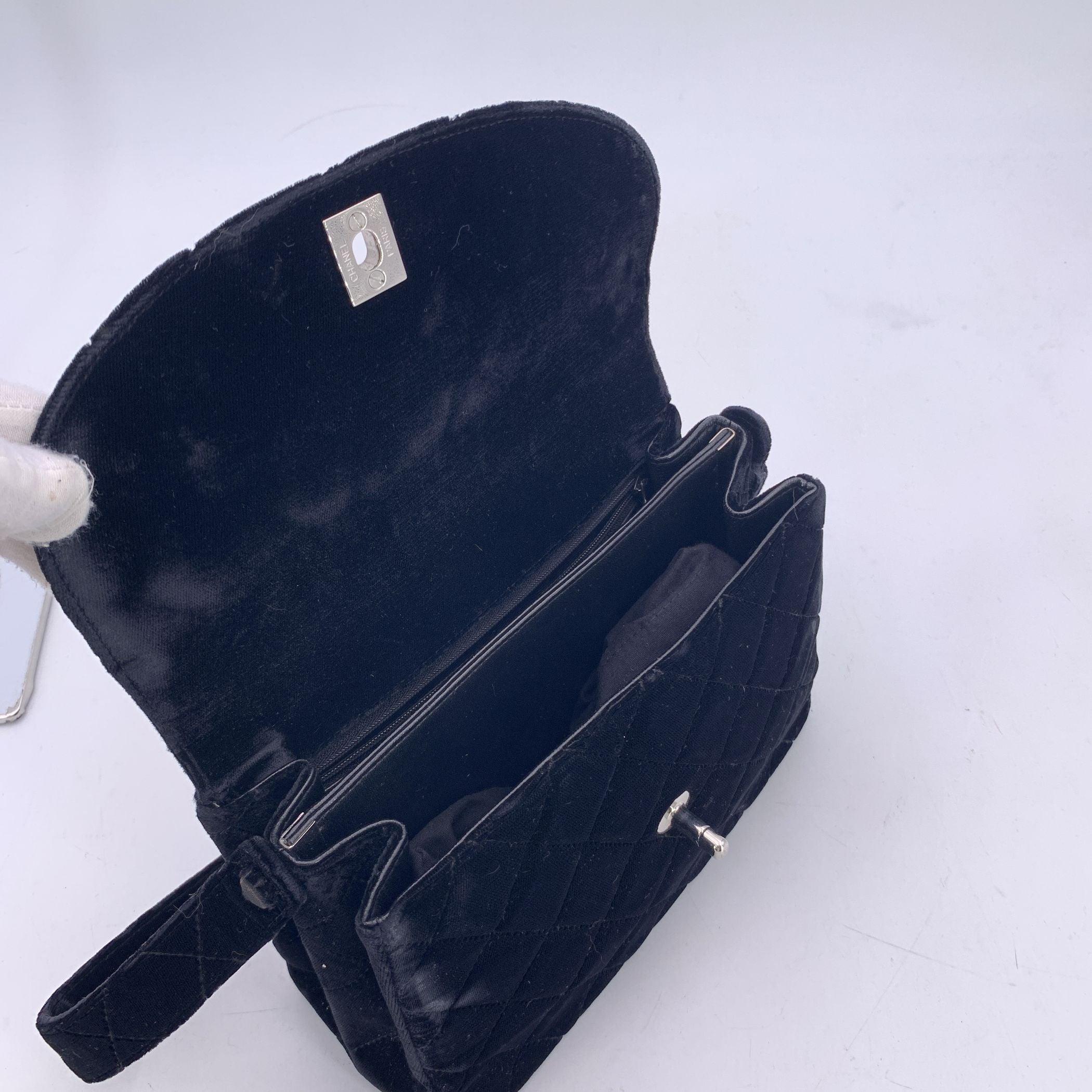 Women's Chanel Vintage 90s Black Quilted Velvet Flap Shoulder Bag For Sale