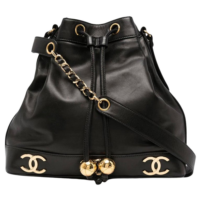 Chanel Vintage 90's Black Triple CC Drawstring Crossbody Shoulder Bag For  Sale at 1stDibs