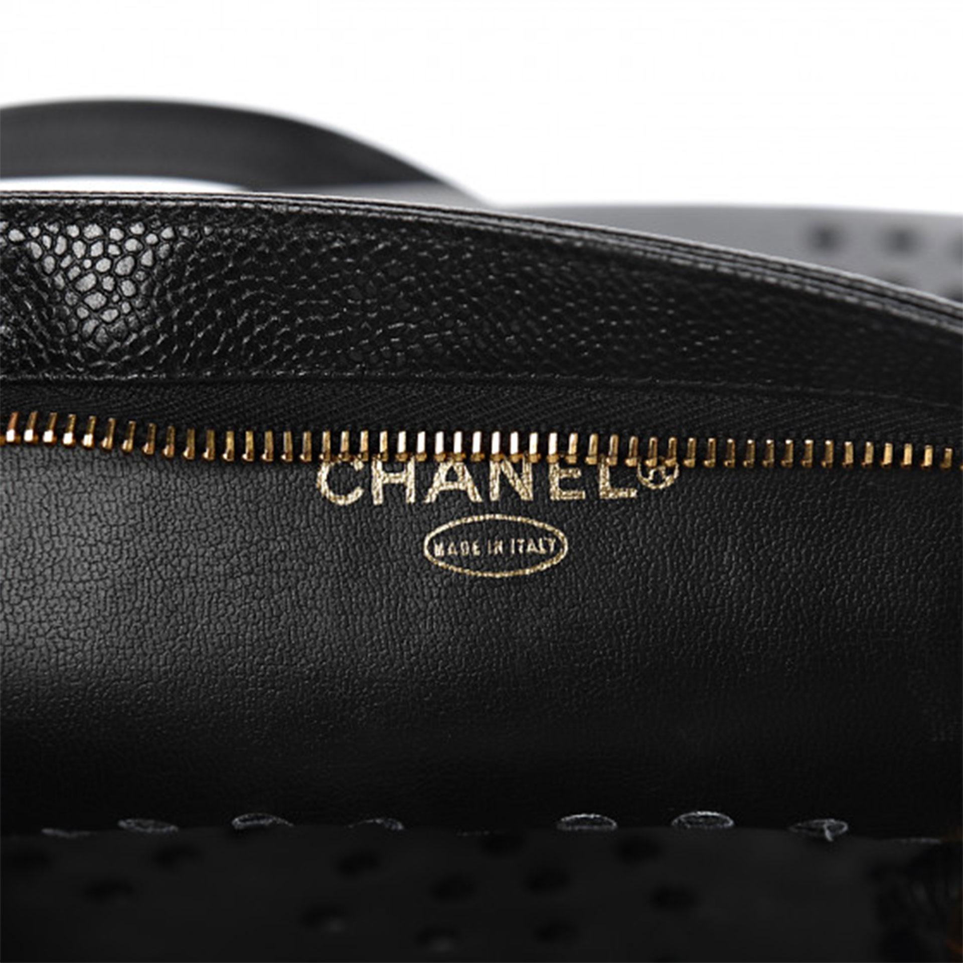 Chanel 90s Rare Vintage Black Caviar Perforated Triple CC Tote Shoulder Bag For Sale 7