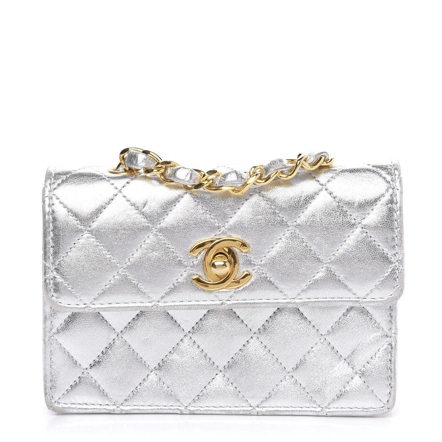 Chanel Vintage 90's Micro Mini Metallic Silver Quilted Classic Flap Bag en vente