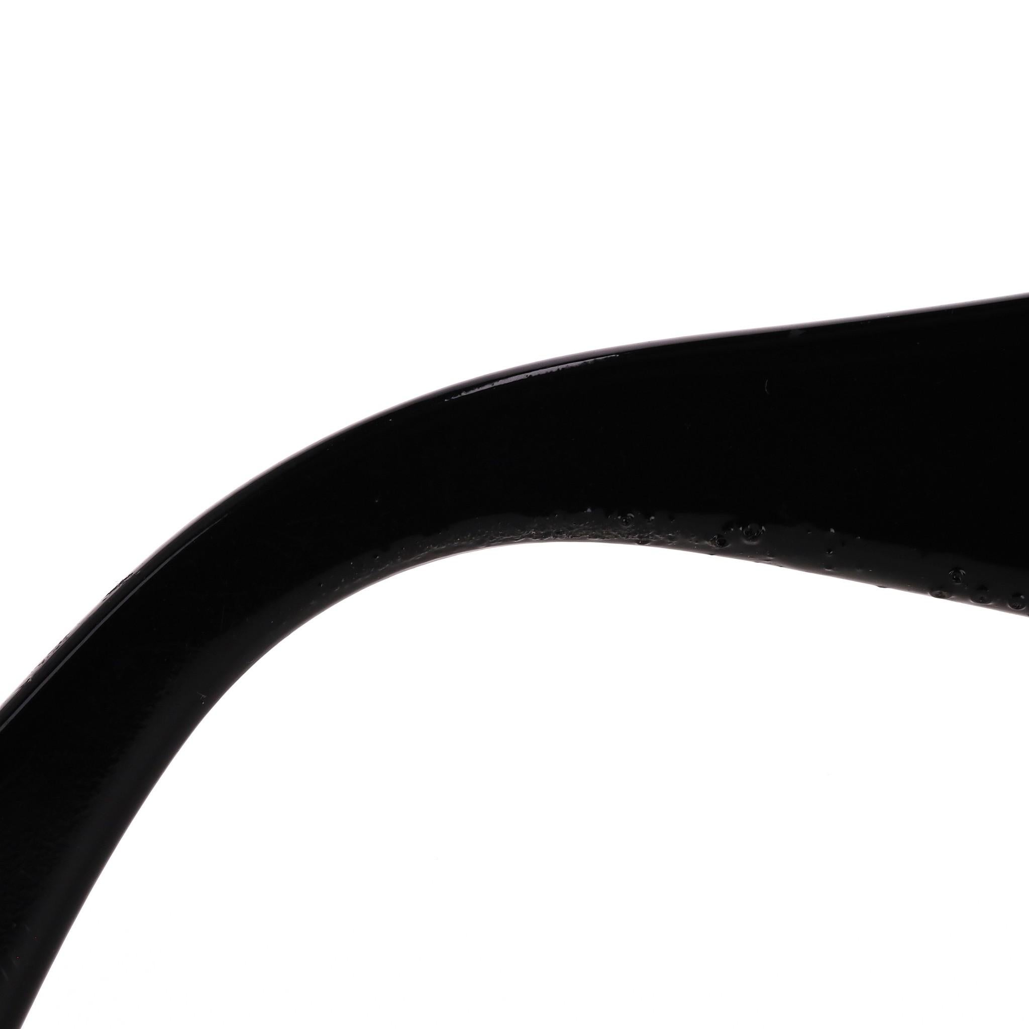 Chanel Vintage 90's - Lunettes de soleil Cat-Eye à clous en vente 4