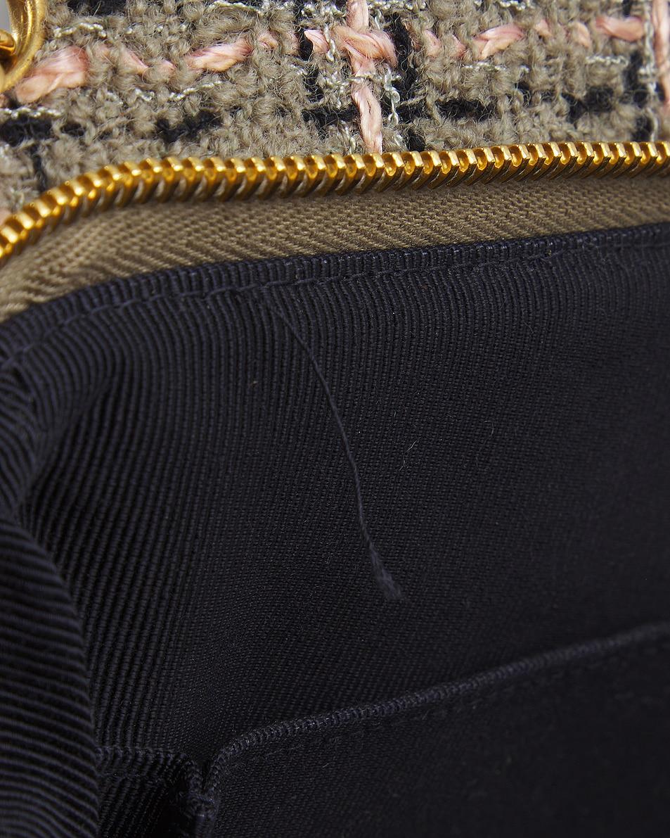 Bolso Tote Chanel Vintage 90's Tweed Beige Classic Reissue en venta 8