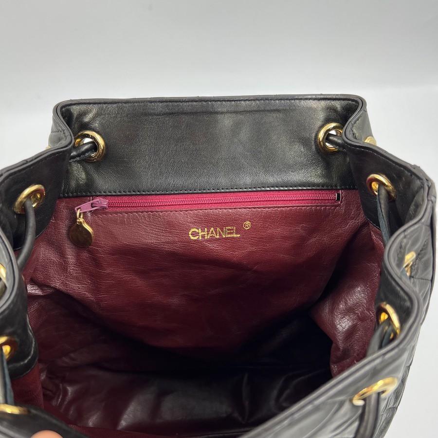 CHANEL Vintage Backpack in Black Smooth Calfskin Leather For Sale 2