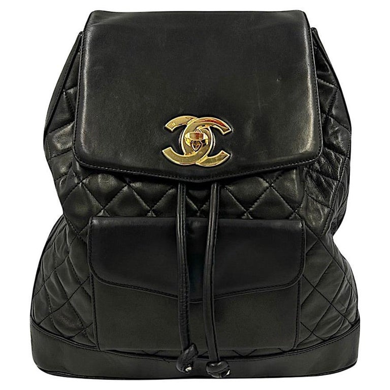 CHANEL Vintage Backpack in Black Smooth Calfskin Leather For Sale