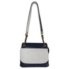 CHANEL, Vintage Bag in white leather
