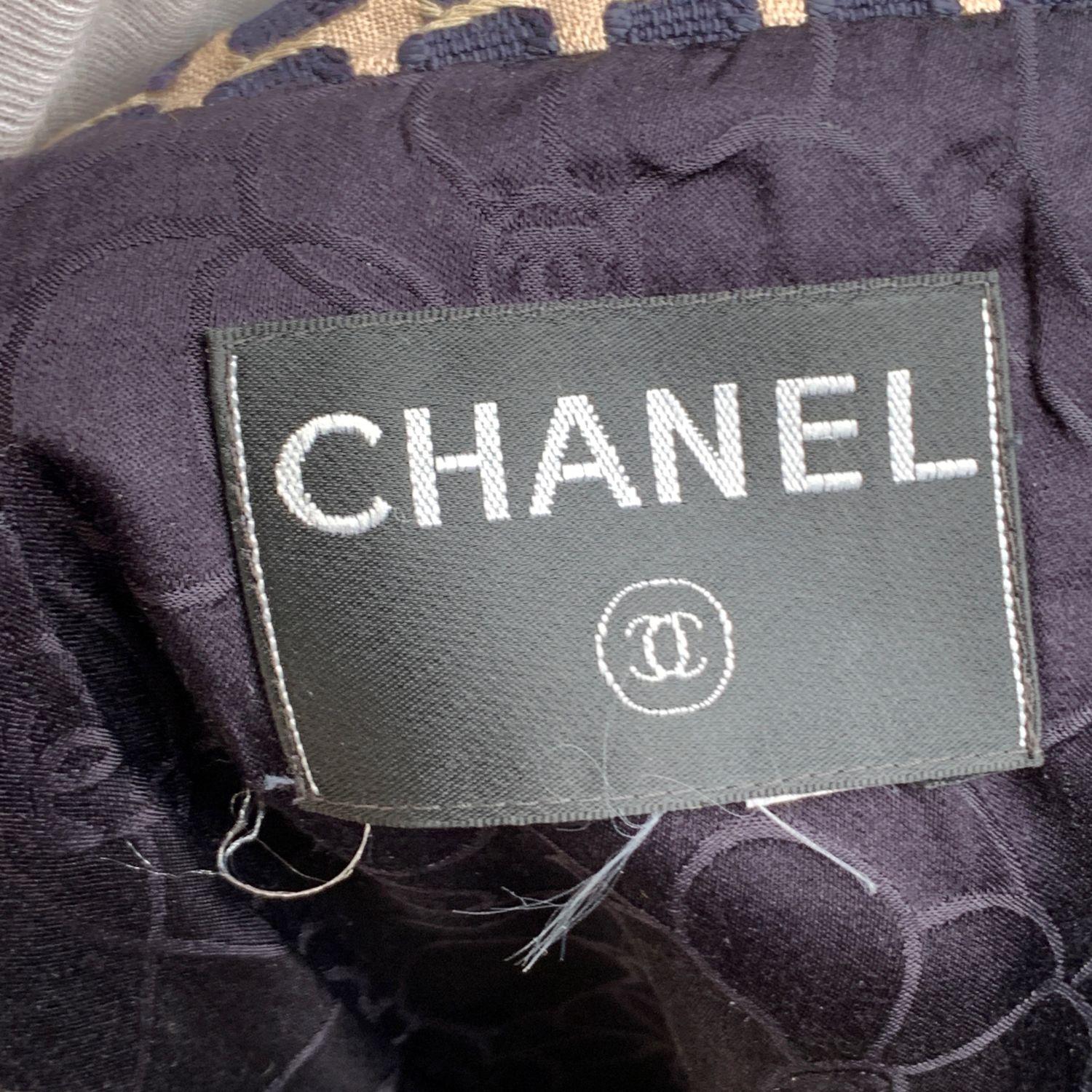 Chanel Vintage Beige Black Houndstooth Look Blazer Jacket 3