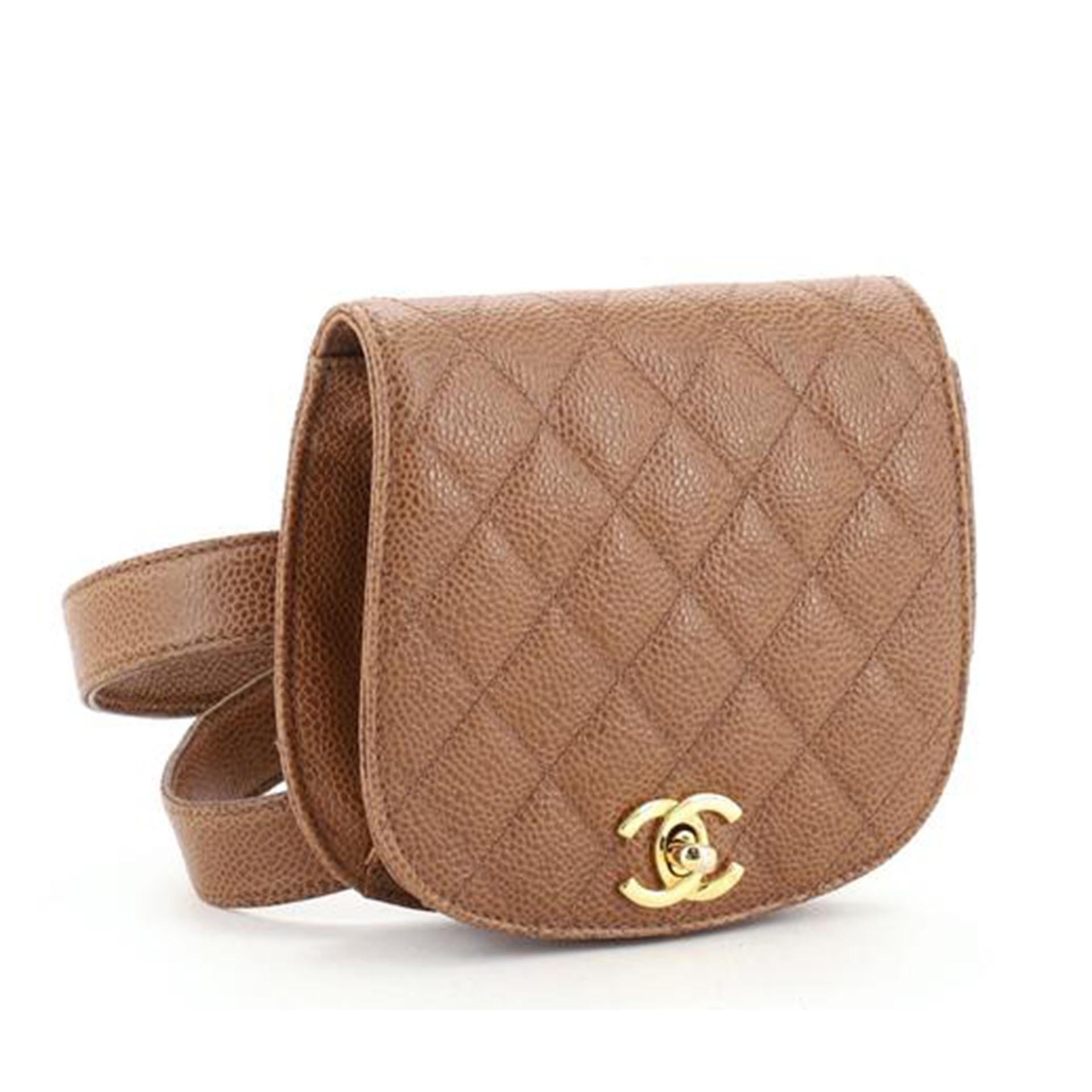 Chanel Vintage Beige CC Flap Waist Bag Quilted Caviar Small Bag

Color: Brown
Material: Leather
Hardware Color: Gold

5.5