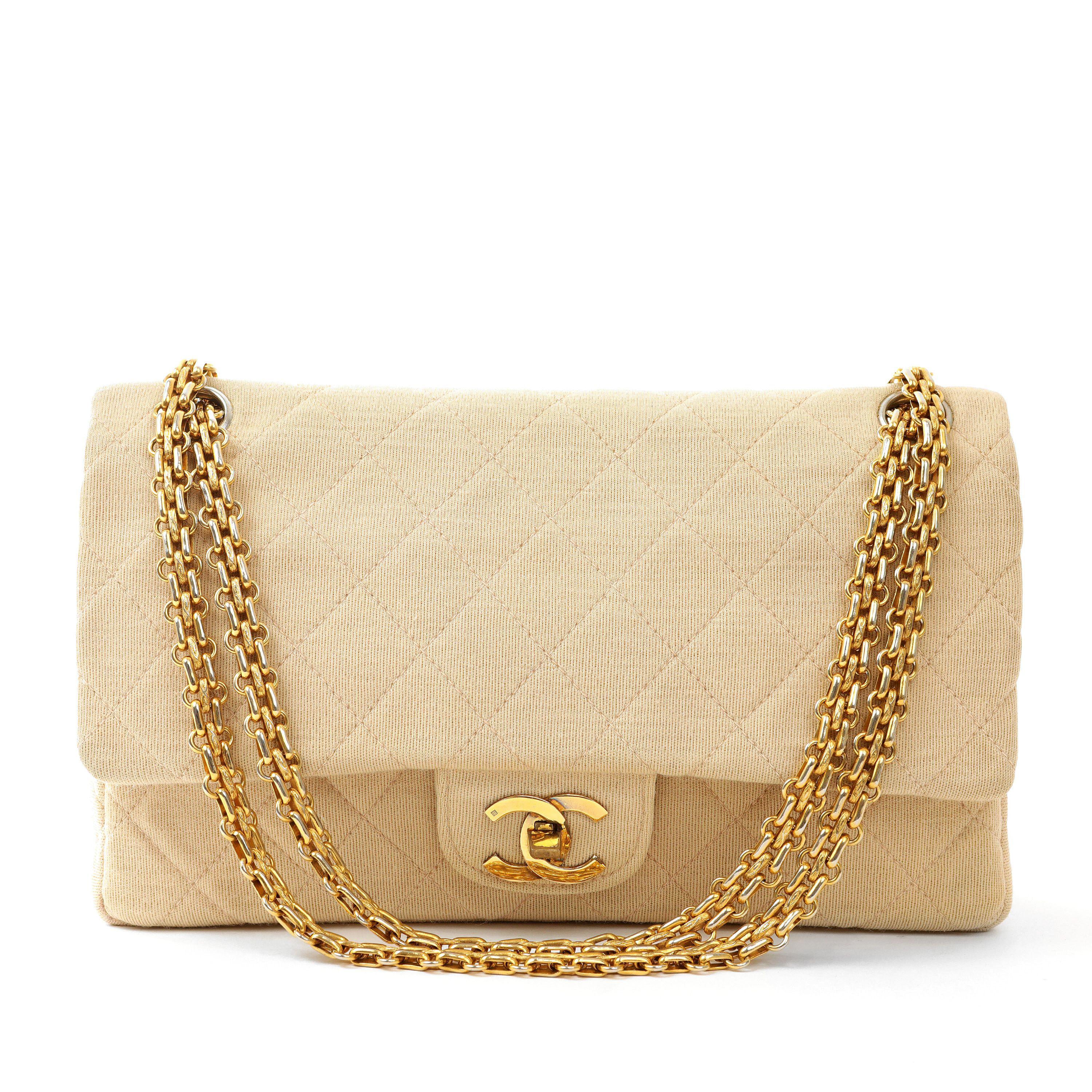 Women's Chanel Vintage Beige Jersey Medium Classic Flap Bag For Sale