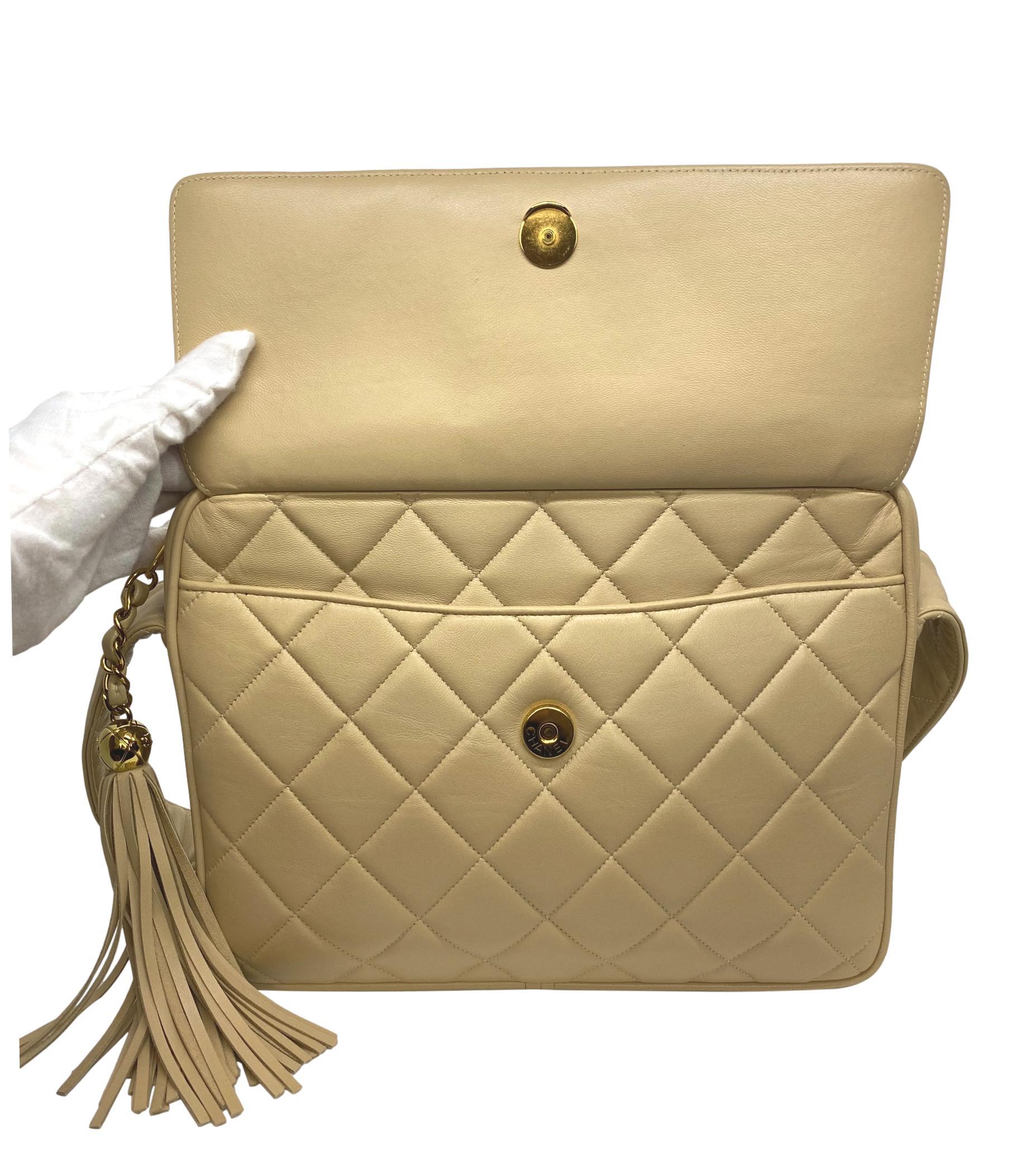 Women's or Men's Chanel Vintage Beige Quilted Lambskin Leather Camera Bag with Gold Hardware