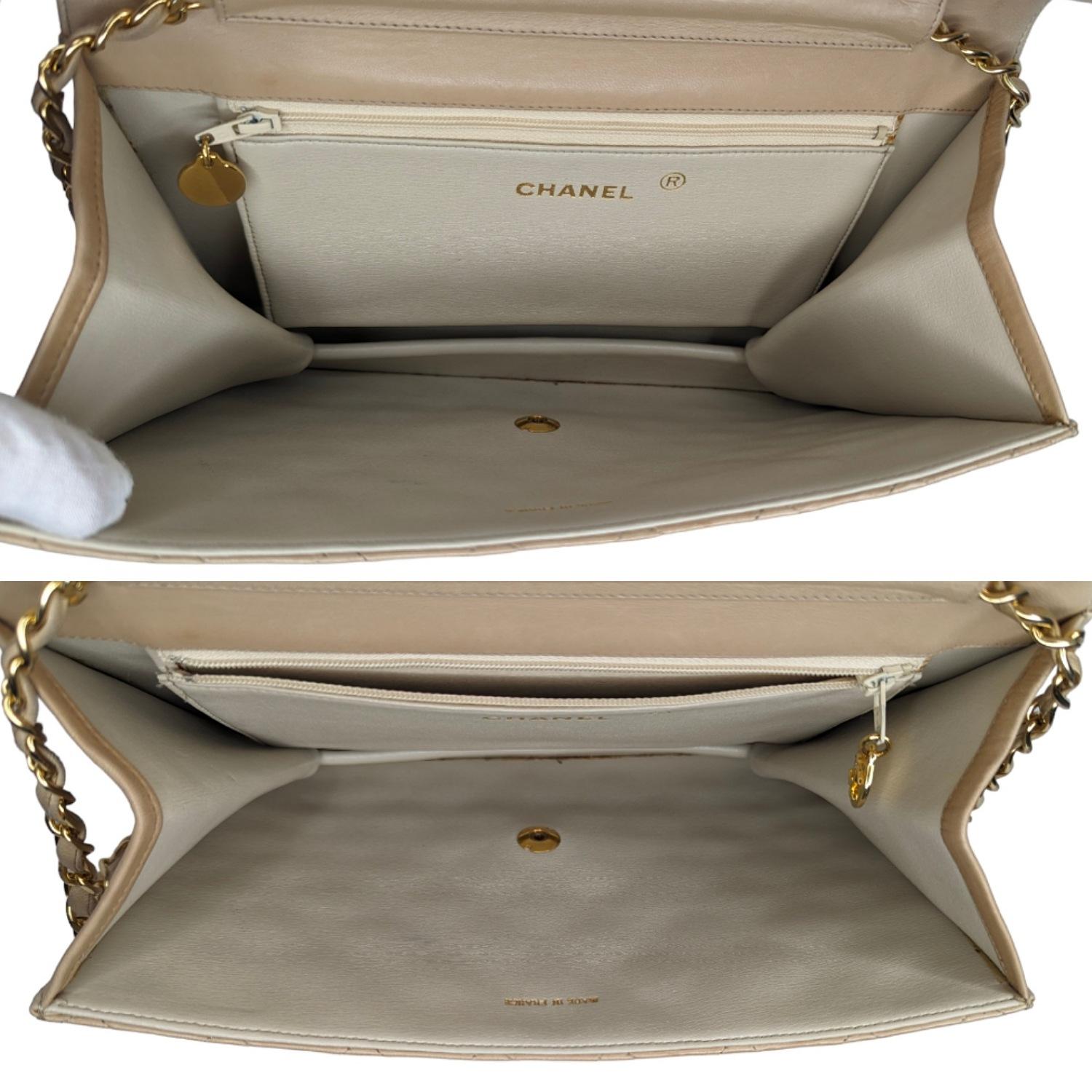 Chanel Vintage Beige Quilted Lambskin Medium Flap Bag For Sale 4