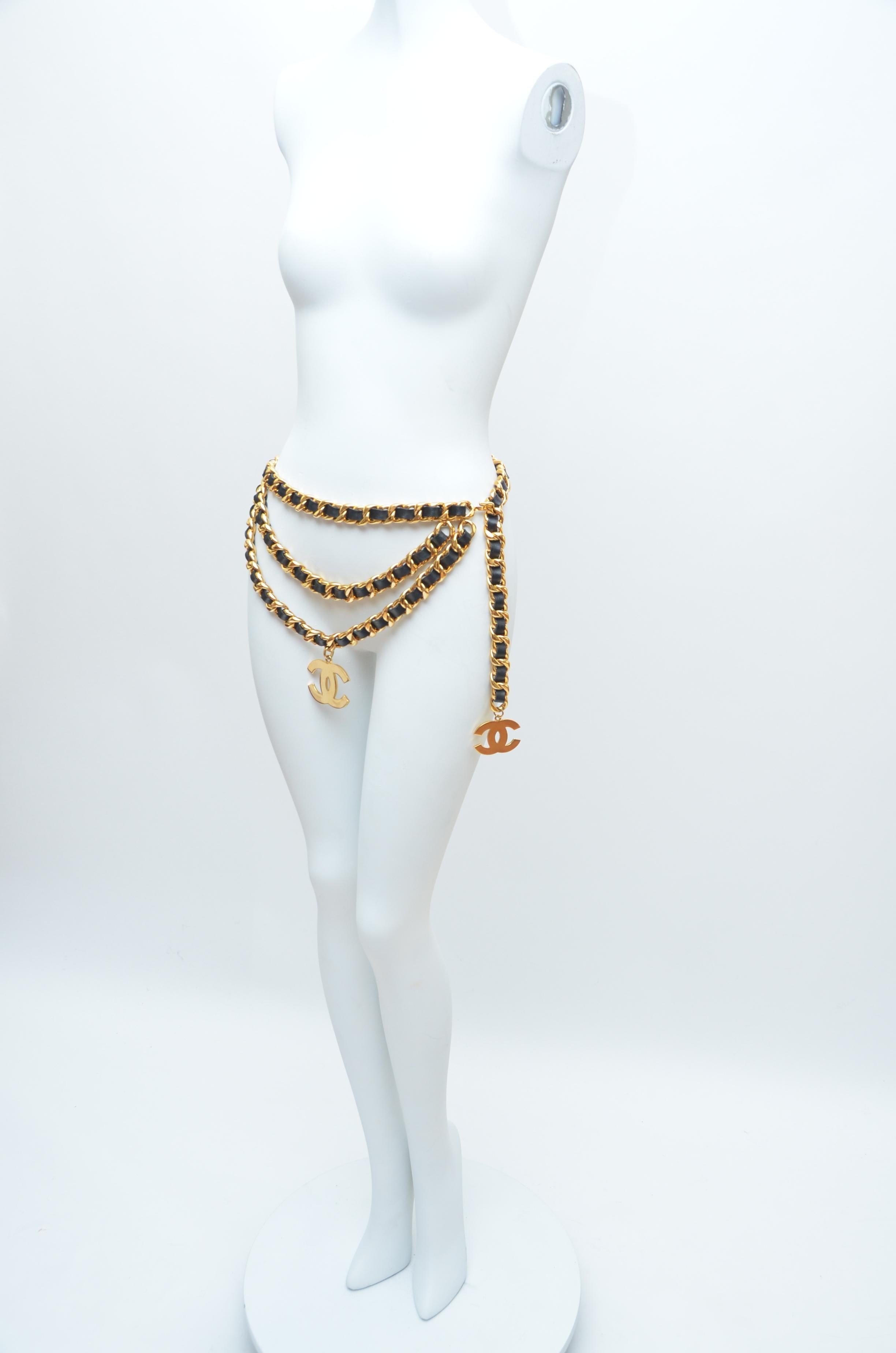 CHANEL Vintage Belt Double Chain With Large CC     Mint In Excellent Condition In New York, NY