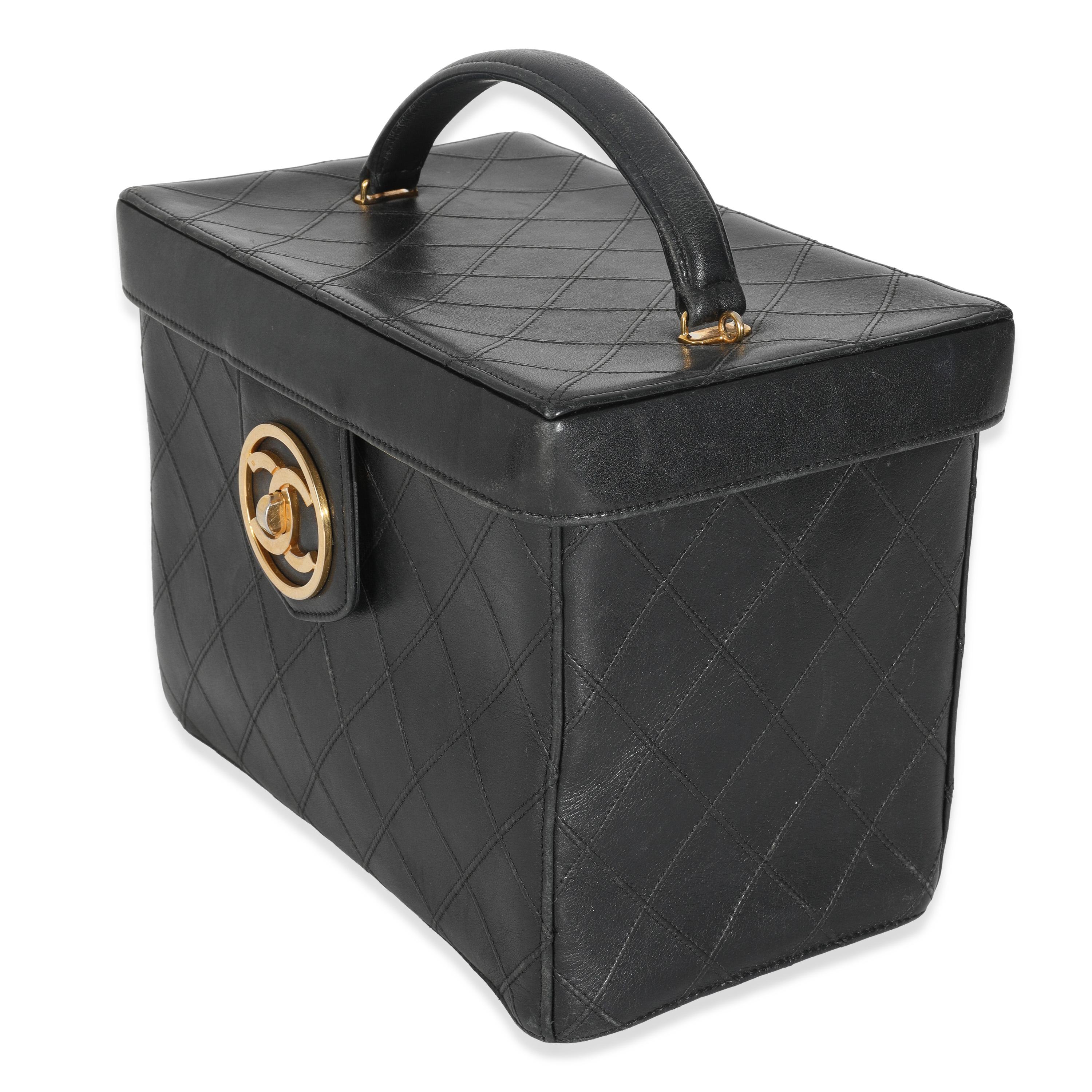 Women's Chanel Vintage Black Calfskin Double Stitch CC Vanity Case For Sale