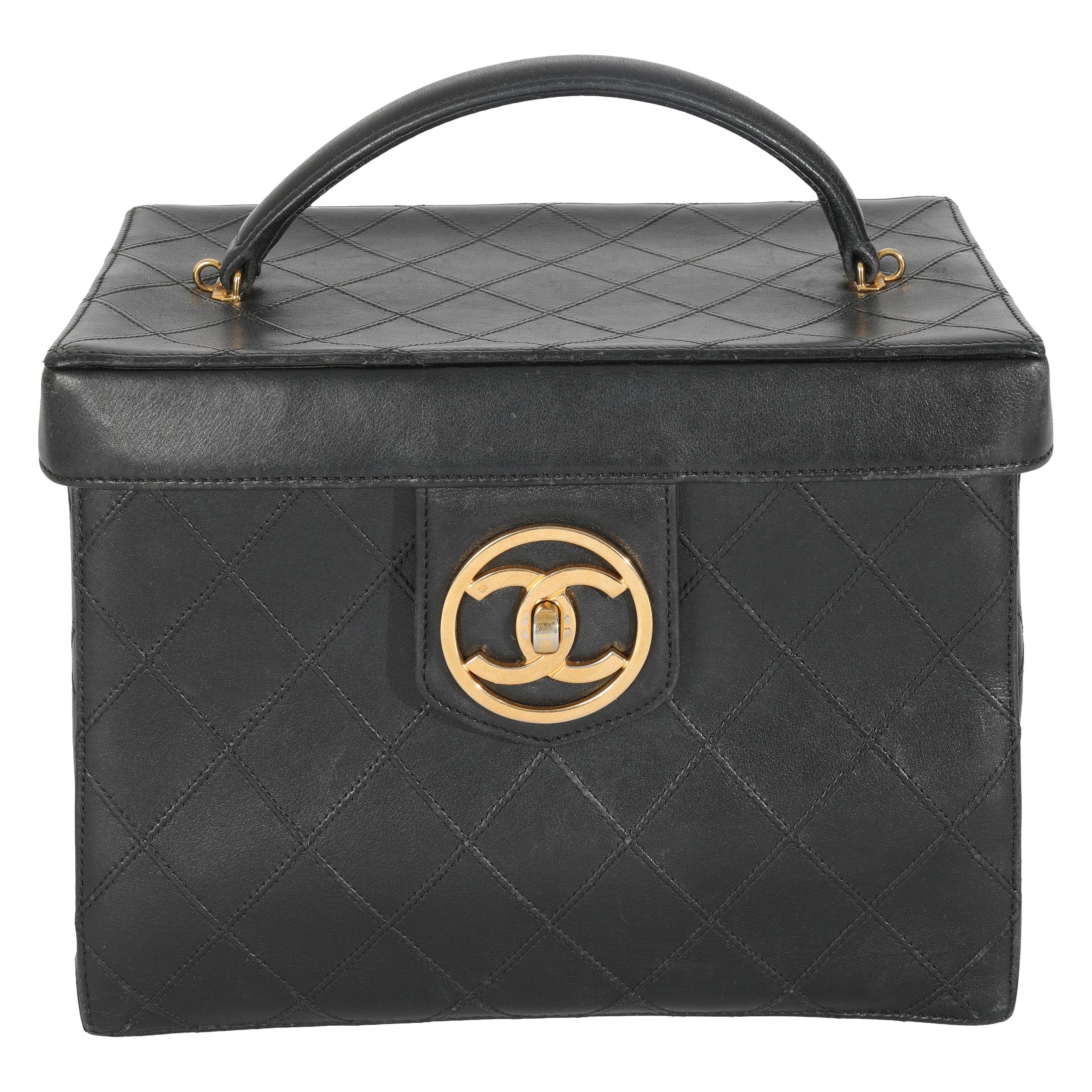Chanel Vintage Black Calfskin Double Stitch CC Vanity Case For Sale